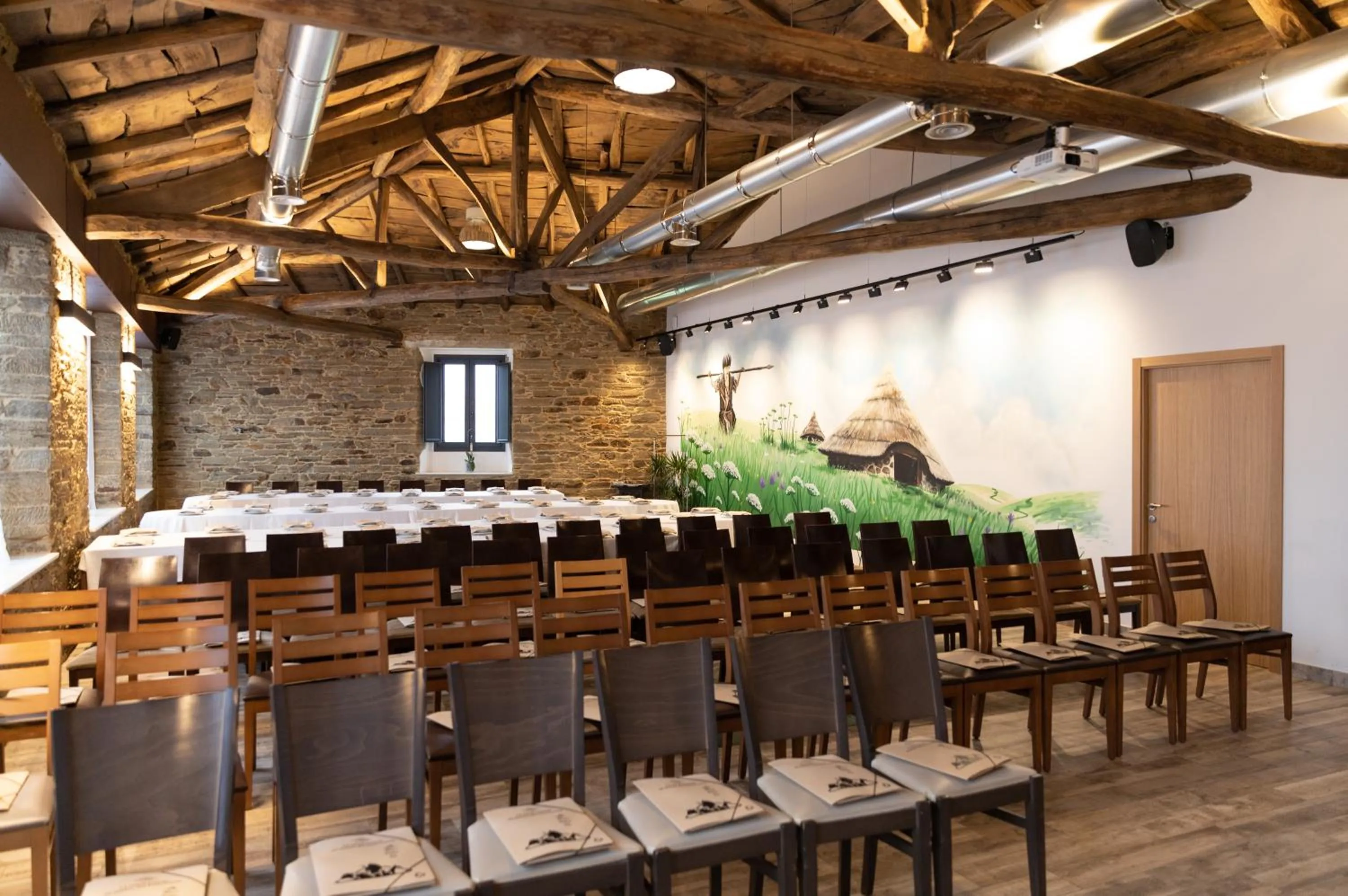 Restaurant/places to eat in Hotel Casa da Luz