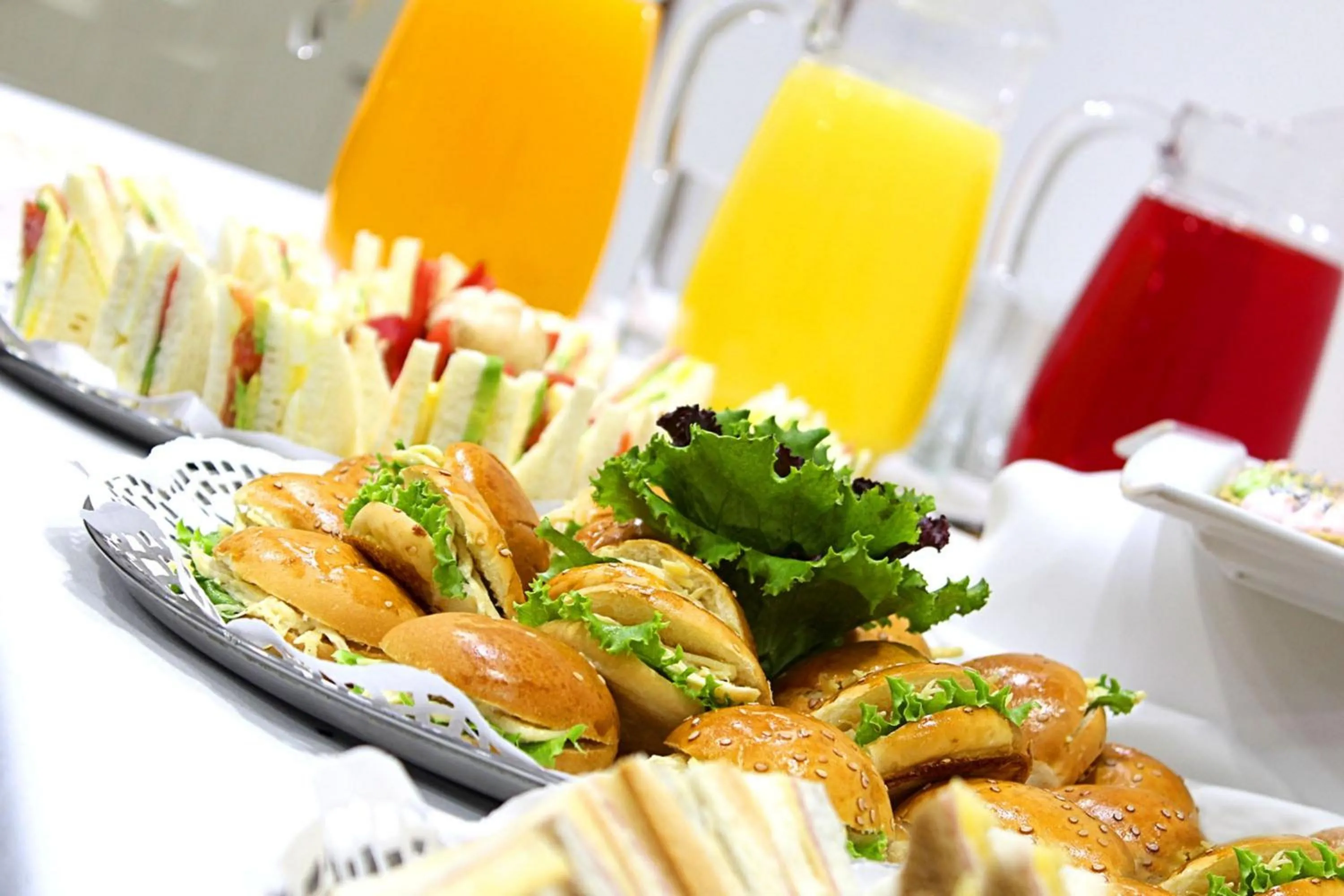 Restaurant/places to eat in El Polo Hotel & Suites