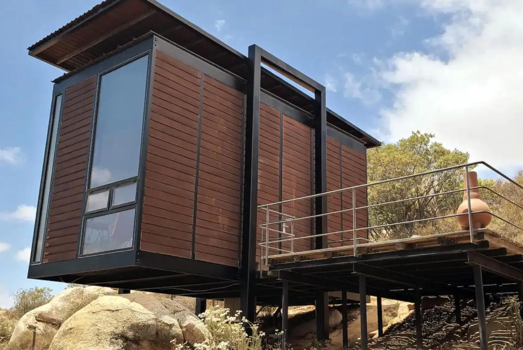 Property building in Villa Garven