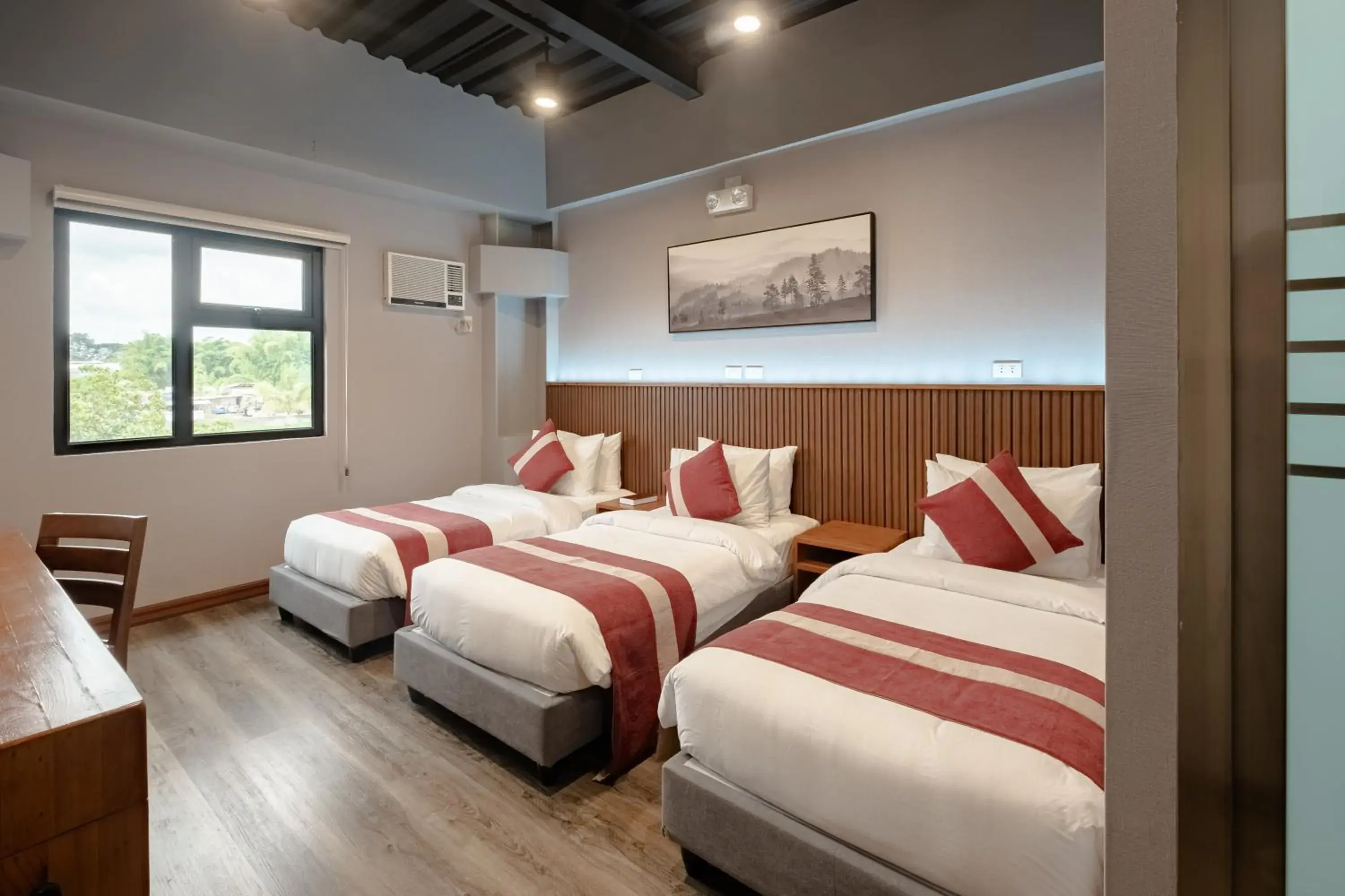 Deluxe Triple Room in Kekehyu Business Hotel Deluxe Triple Room in Kekehyu Business Hotel