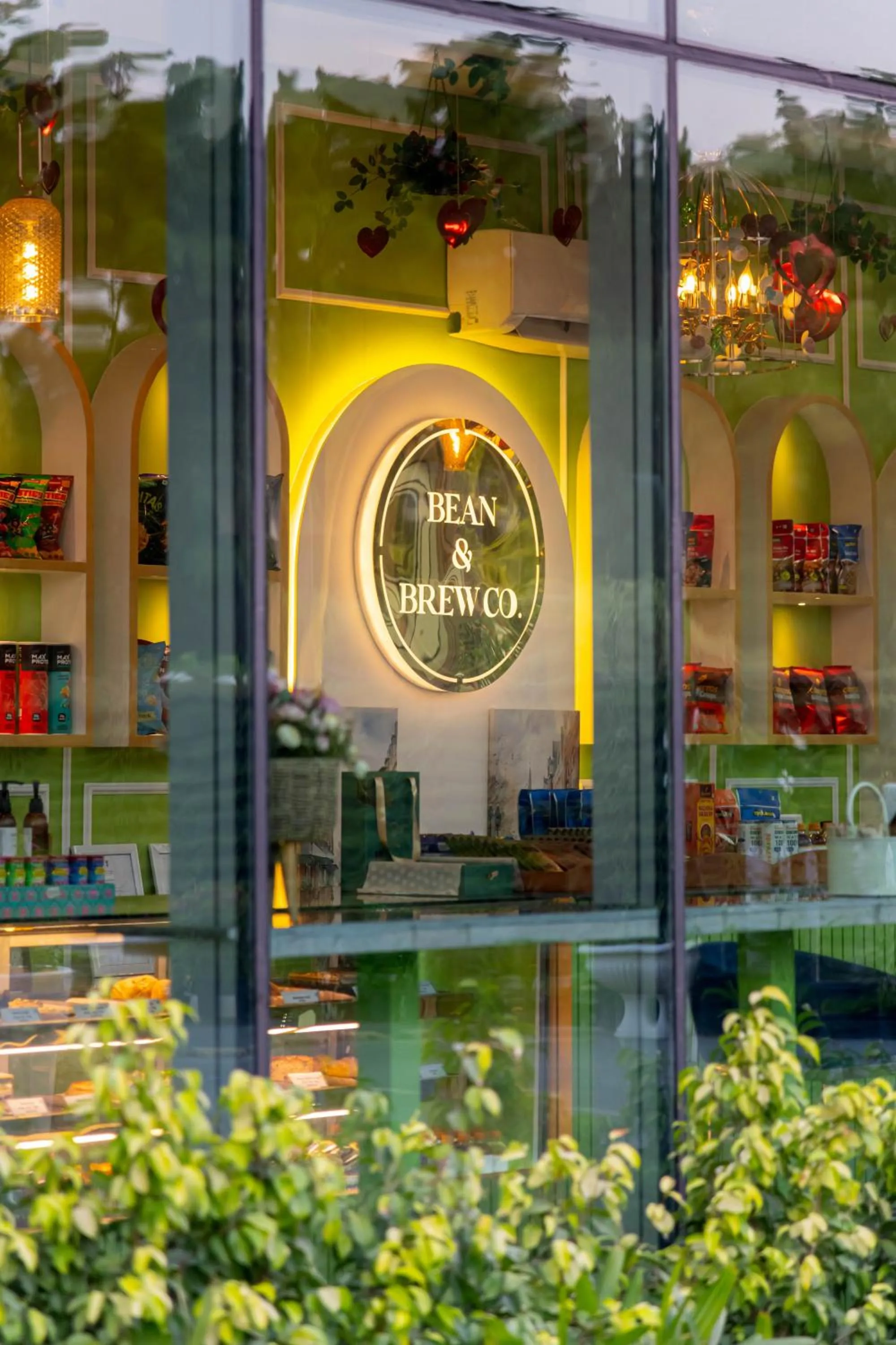 Restaurant/places to eat in ExpoInn Suites and Convention