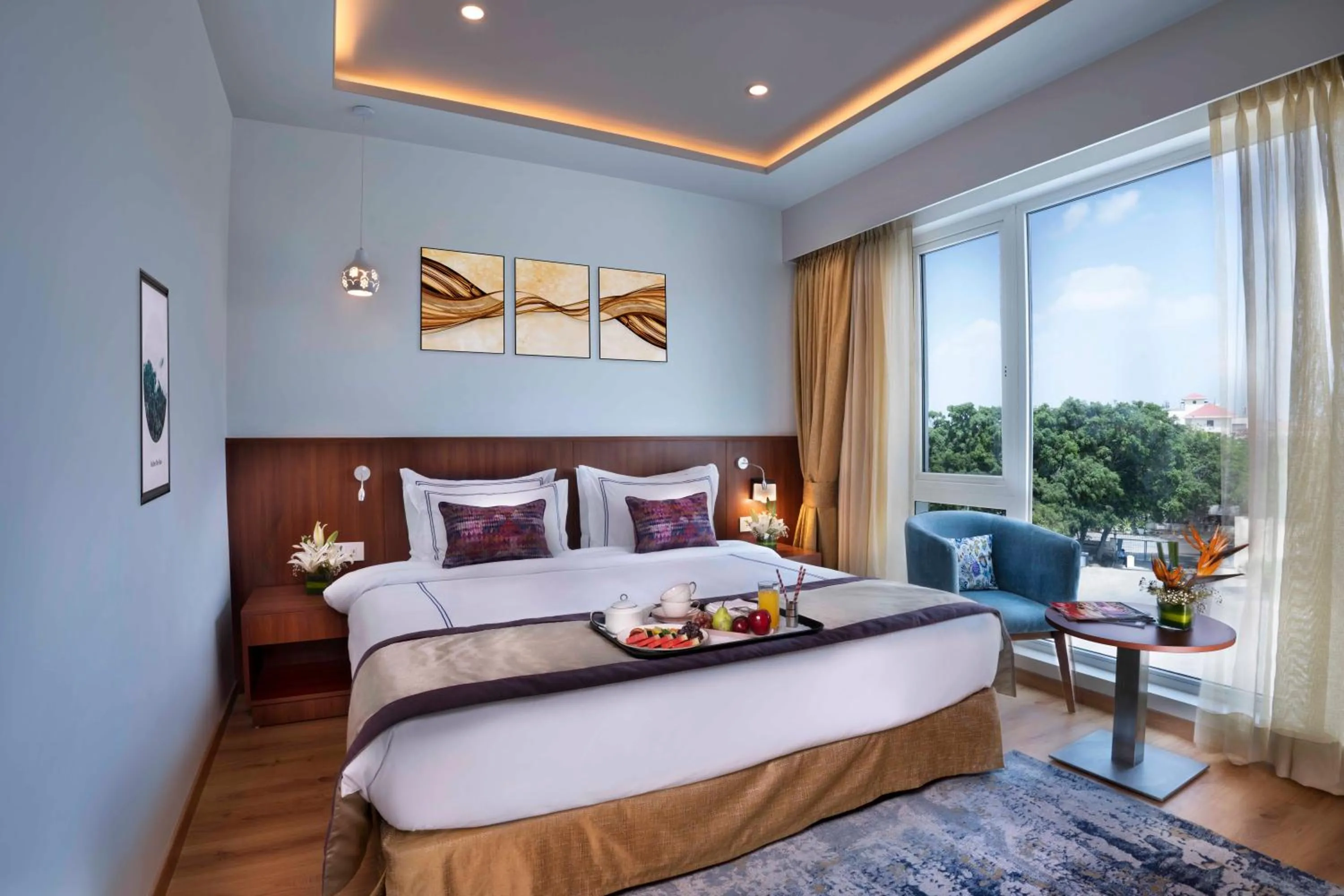 Bedroom, Bed in ExpoInn Suites and Convention