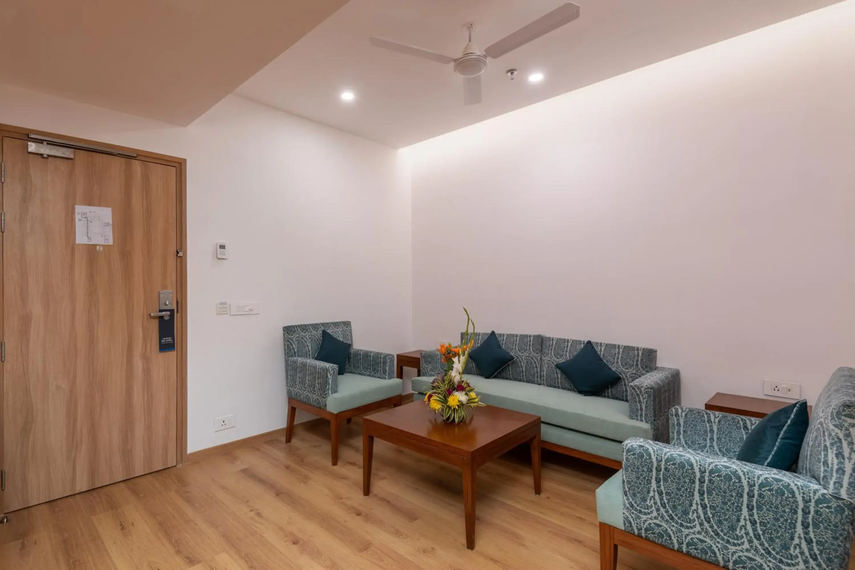 Executive Suite in ExpoInn Suites and Convention Executive Suite in ExpoInn Suites and Convention