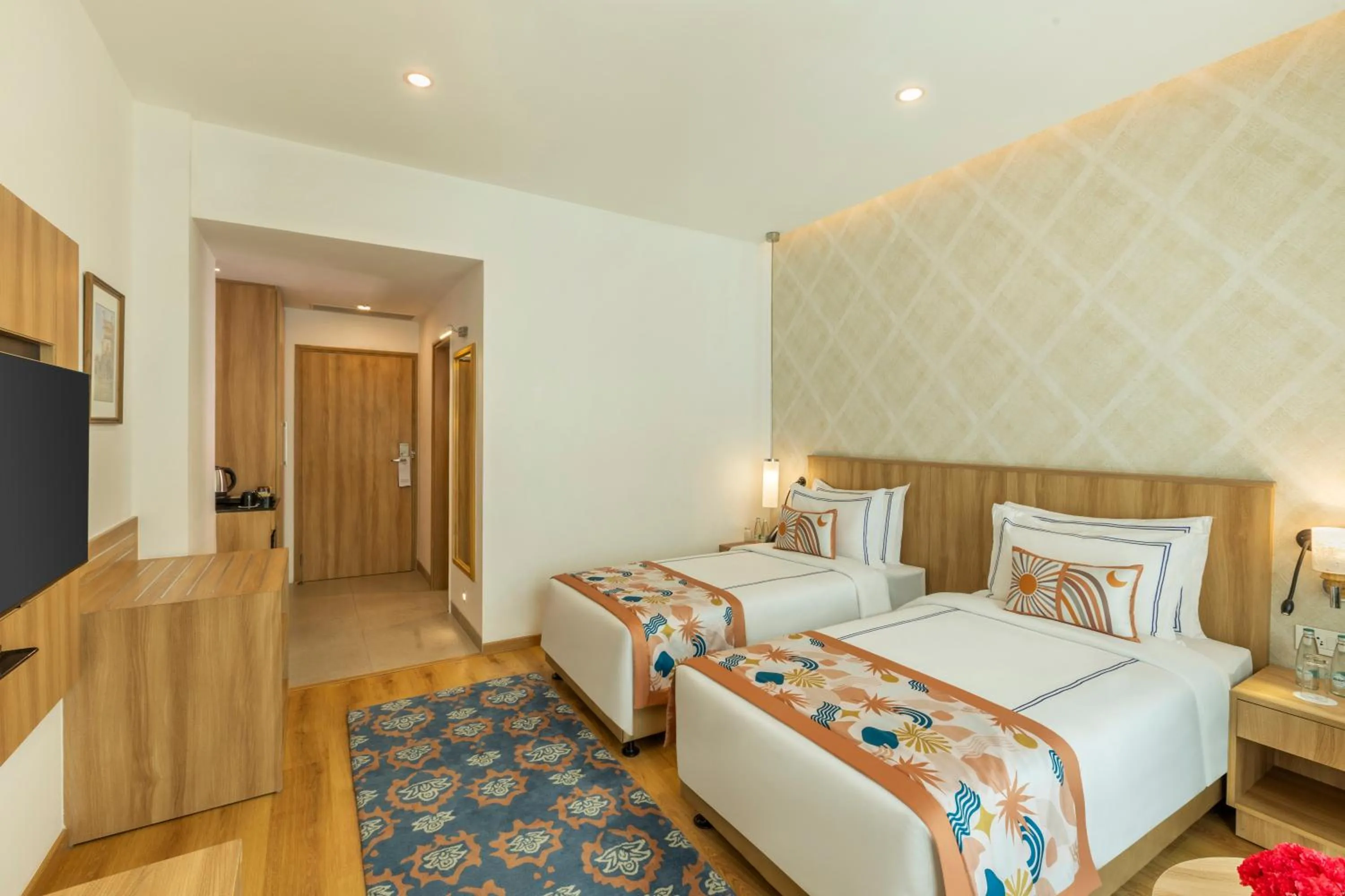 Bedroom, Bed in ExpoInn Suites and Convention