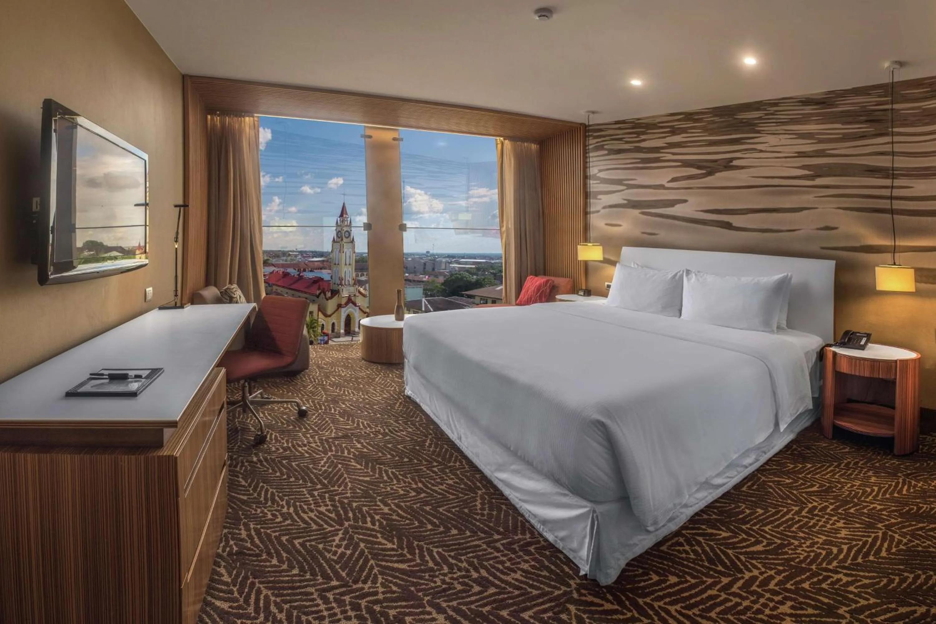 Bed in Doubletree By Hilton Iquitos