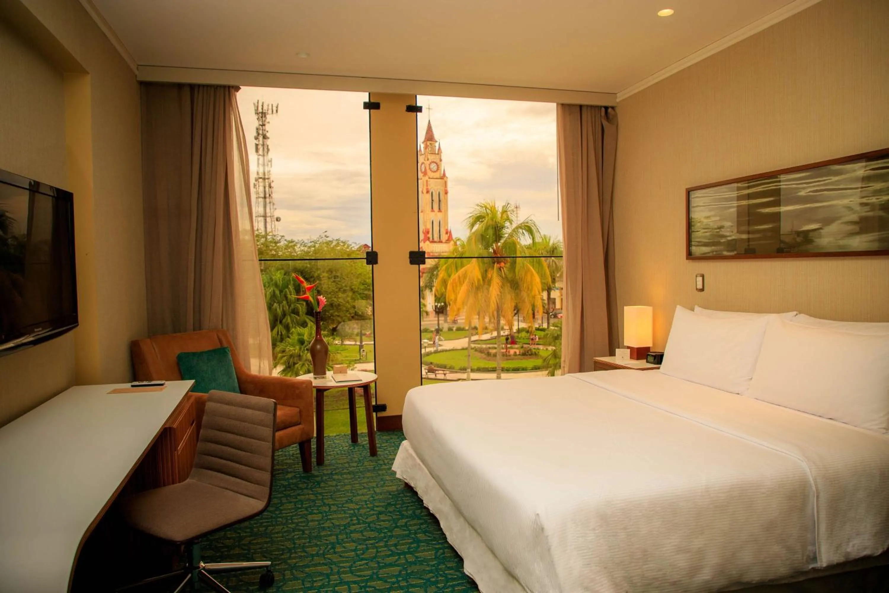 Bedroom, Bed in Doubletree By Hilton Iquitos