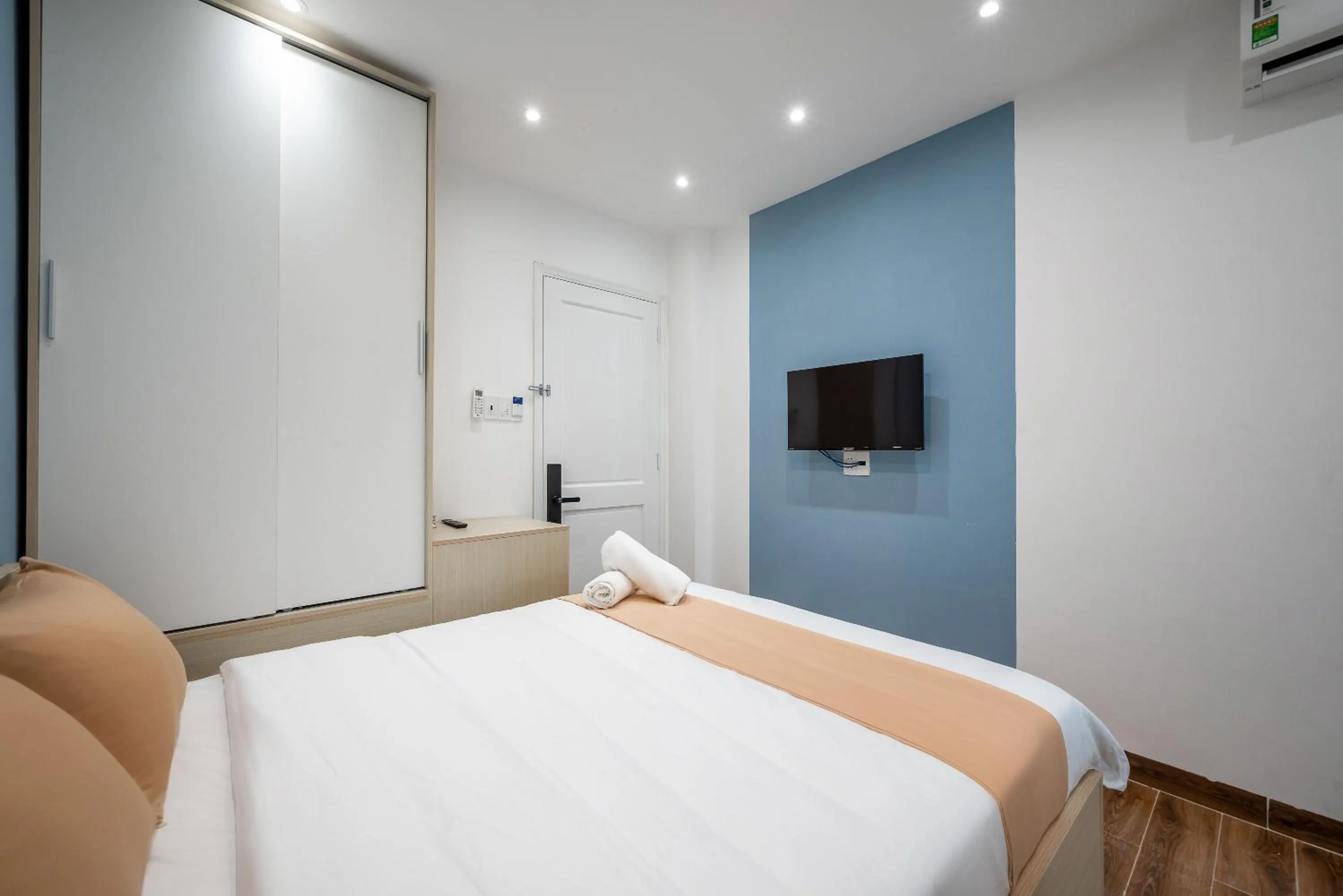 TV and multimedia, Bed in Cozrum Homes - Winter Corner