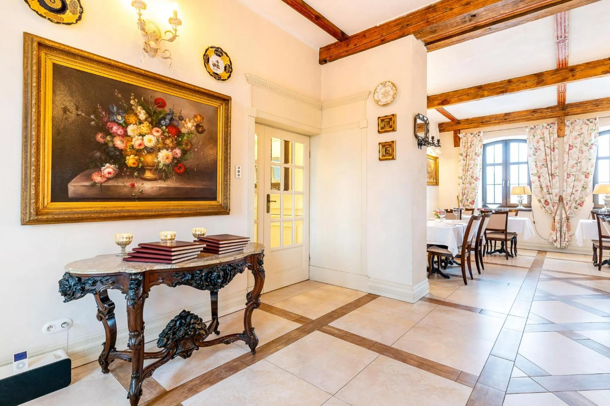 Restaurant/places to eat in Folwark Karczemka