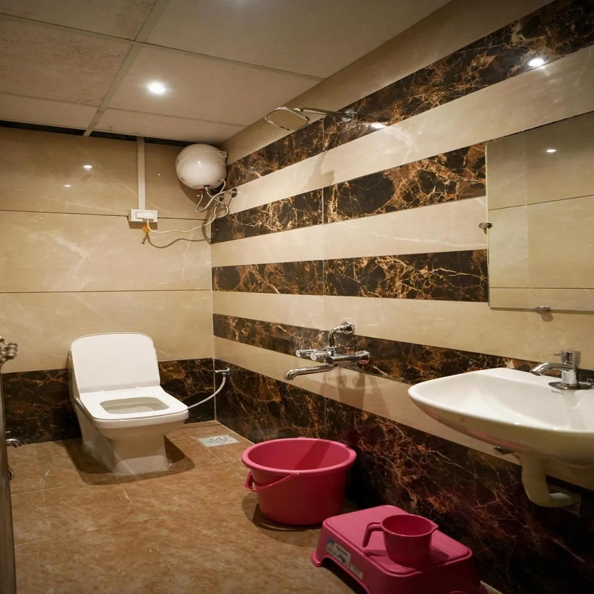 Bathroom in Hotel Rukmini, kolhapur