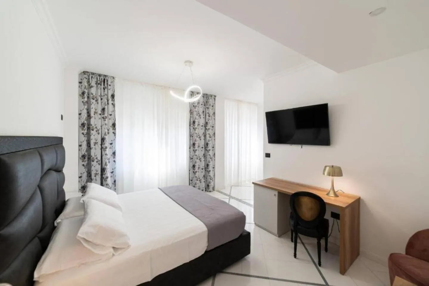 Apart Hotel Suite Italy Naples Chiaia Mergellina