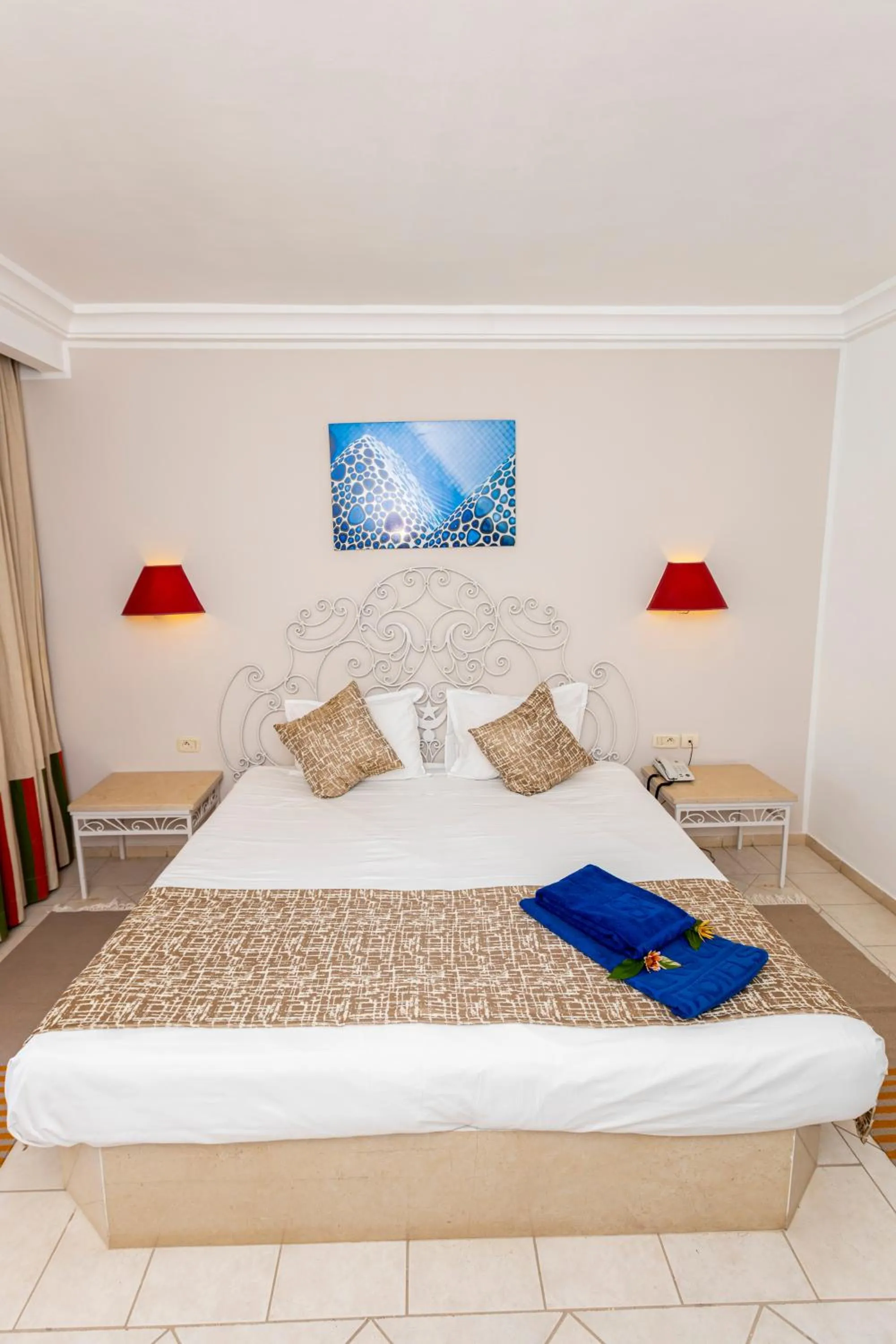 Bed in Le Petit Palais Djerba & Spa