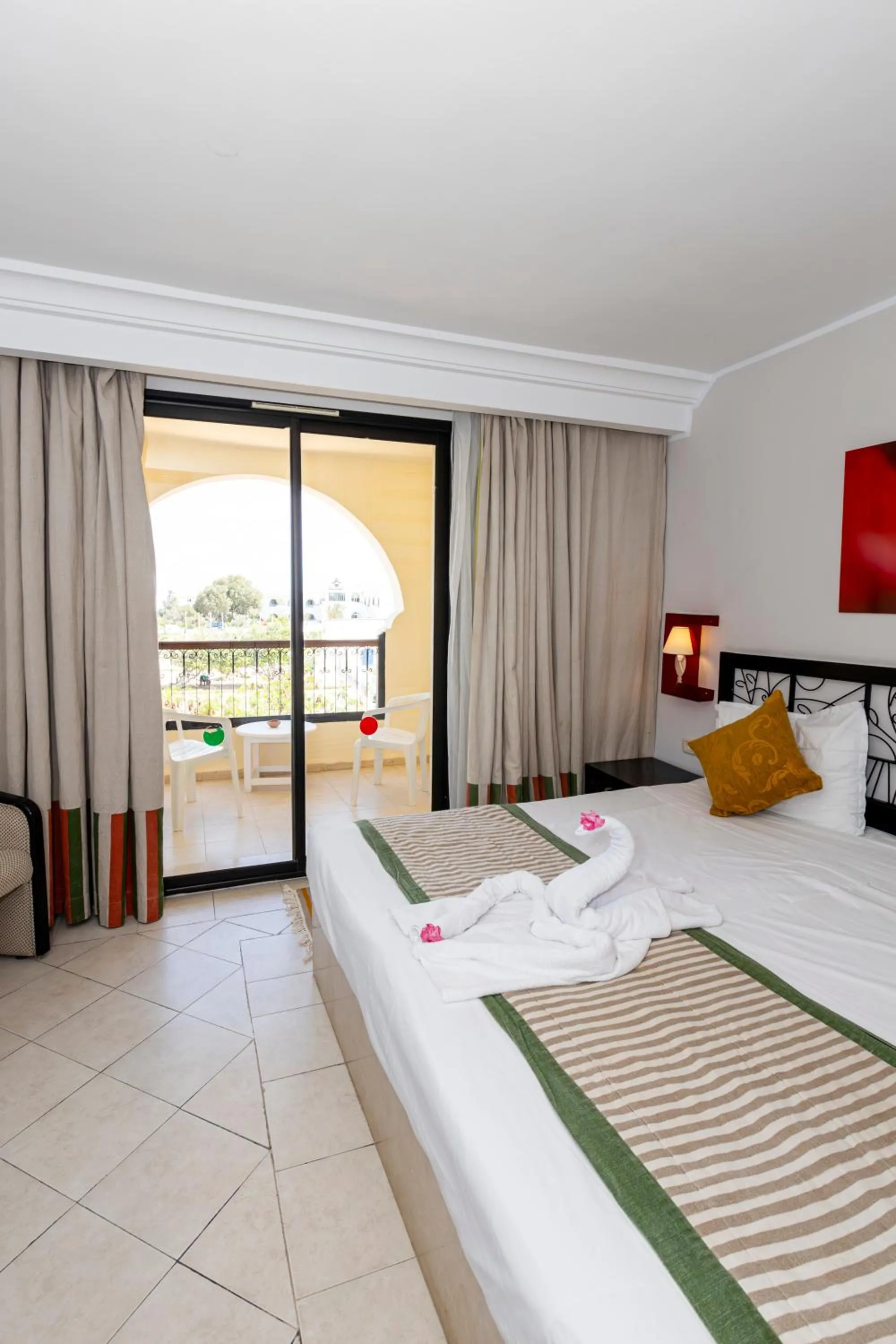 Bed in Le Petit Palais Djerba & Spa