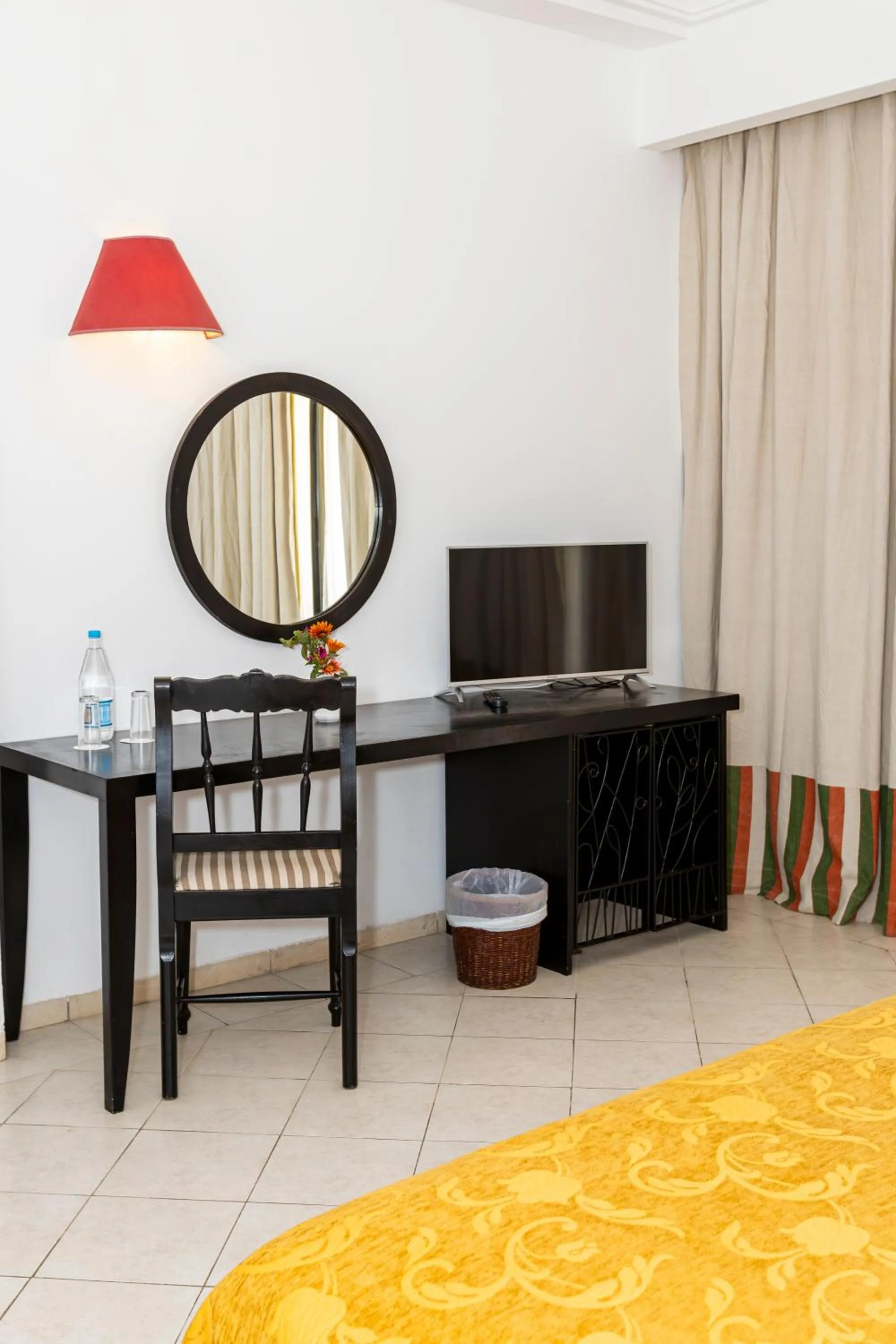 Bed in Le Petit Palais Djerba & Spa