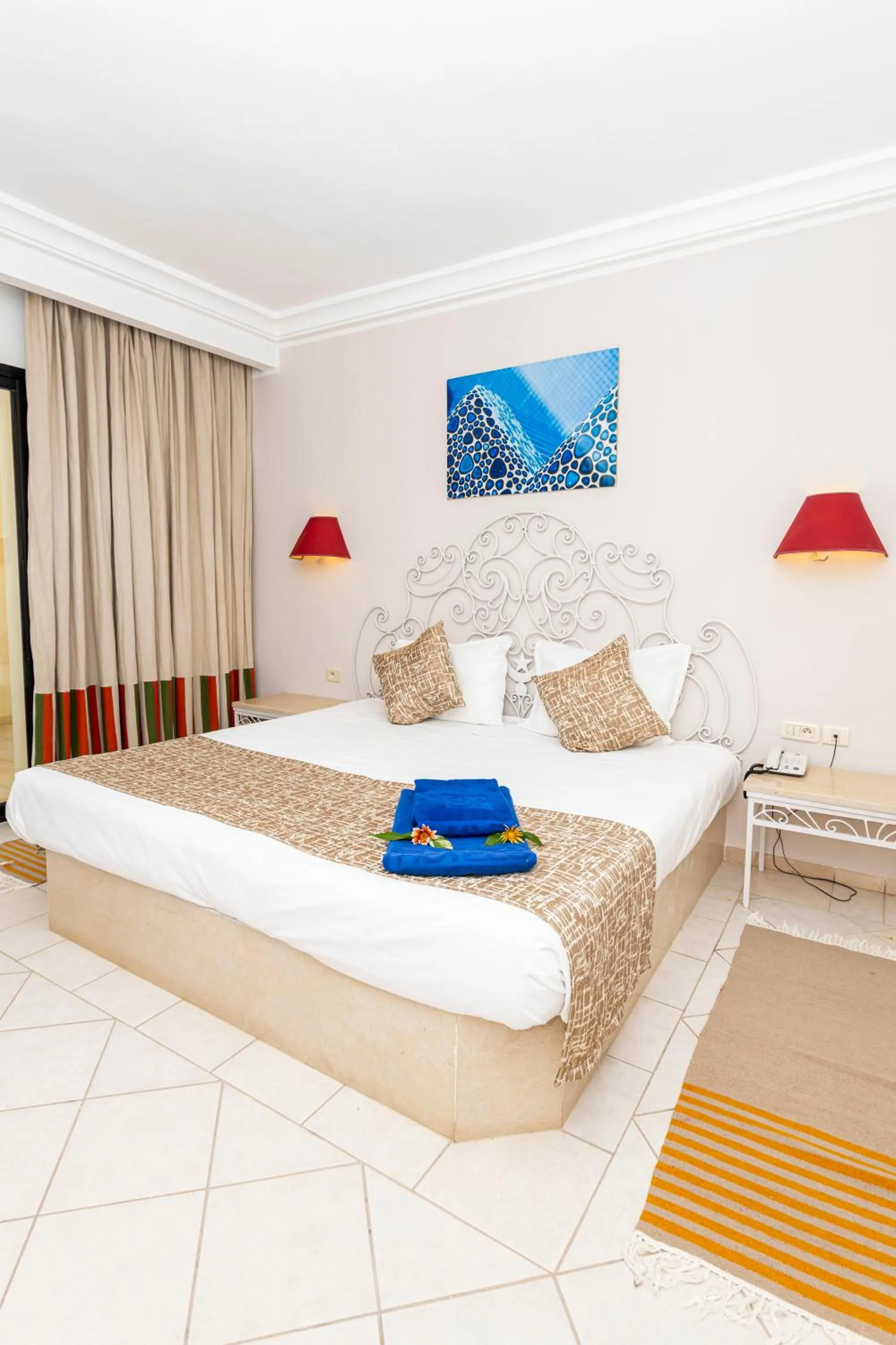 Bed in Le Petit Palais Djerba & Spa
