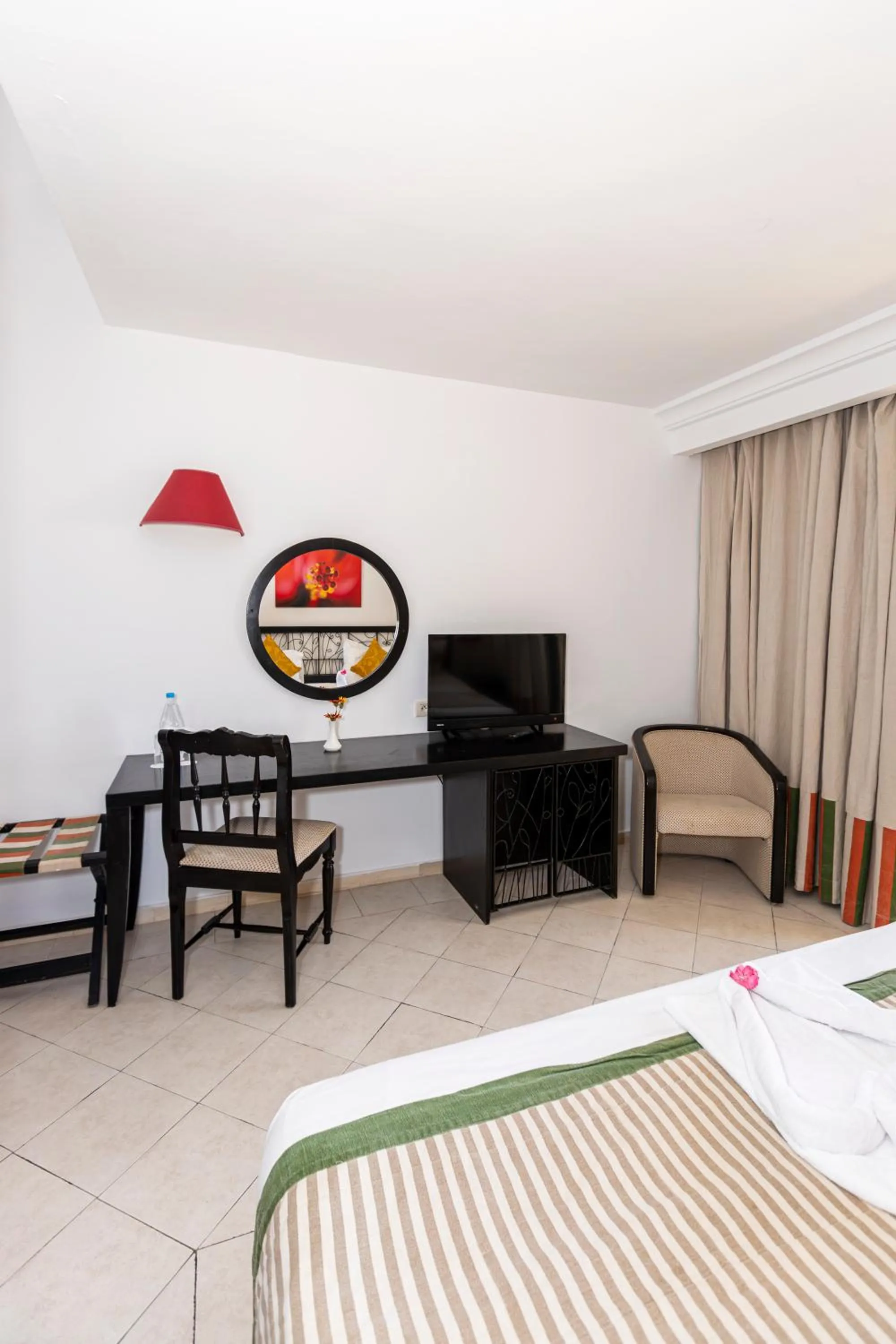 Bed in Le Petit Palais Djerba & Spa