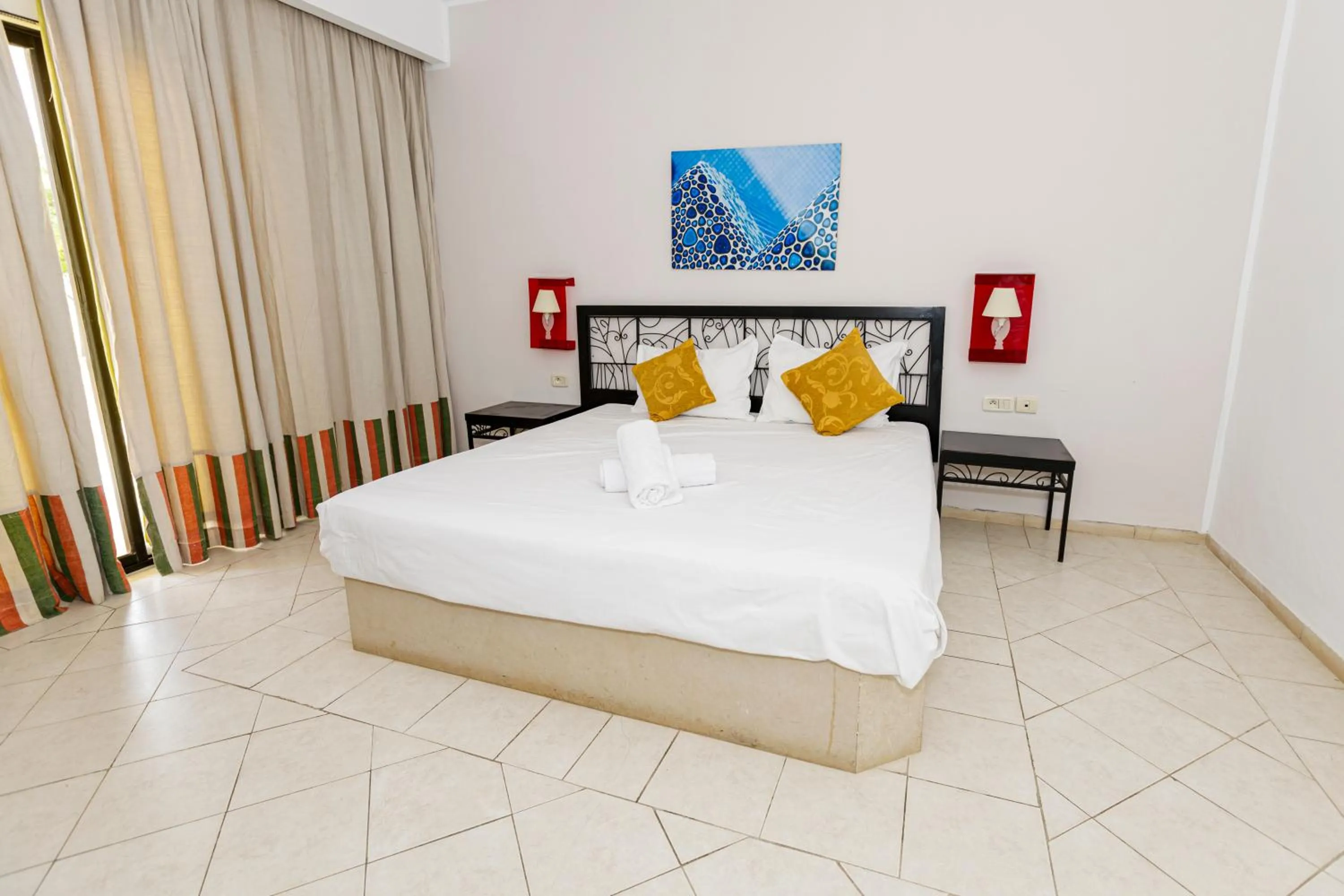 Bed in Le Petit Palais Djerba & Spa