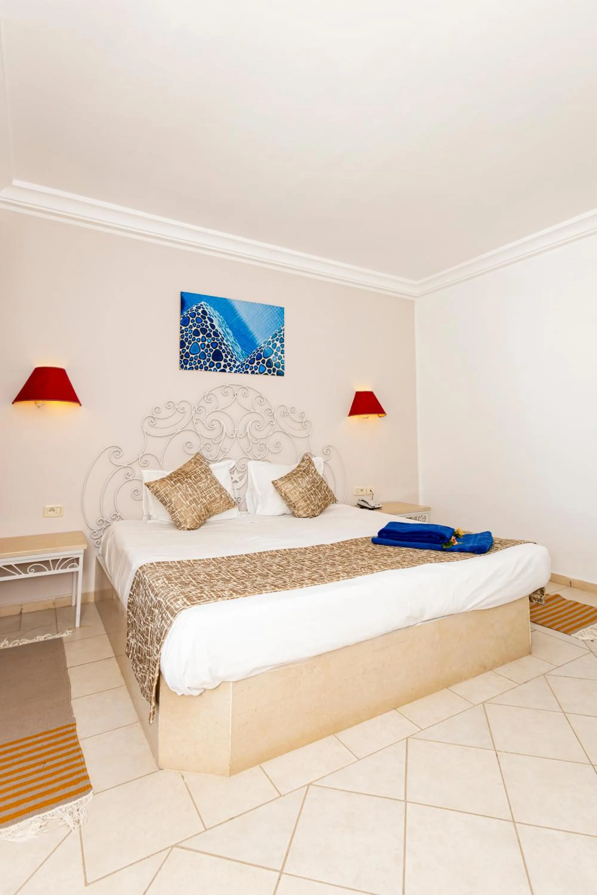 Bed in Le Petit Palais Djerba & Spa