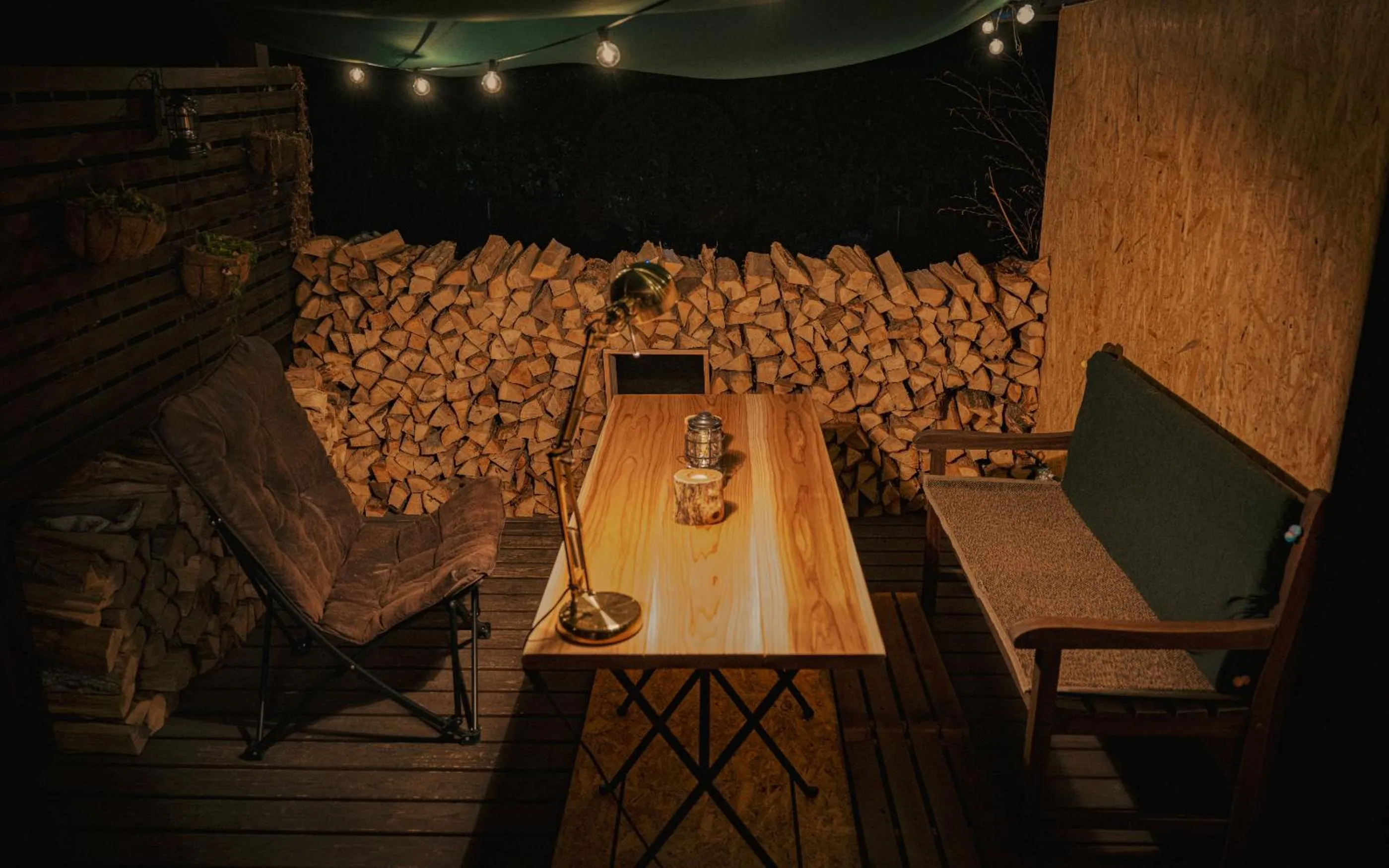 Balcony/Terrace in Azumino Salon1 Cozy Onsen Retreat