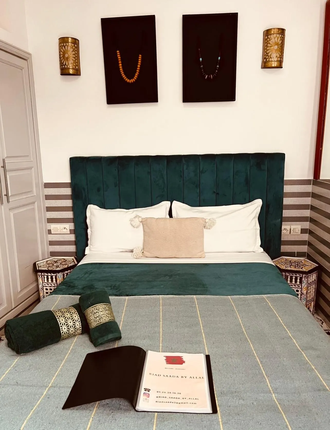 Bedroom, Bed in Riad Allal