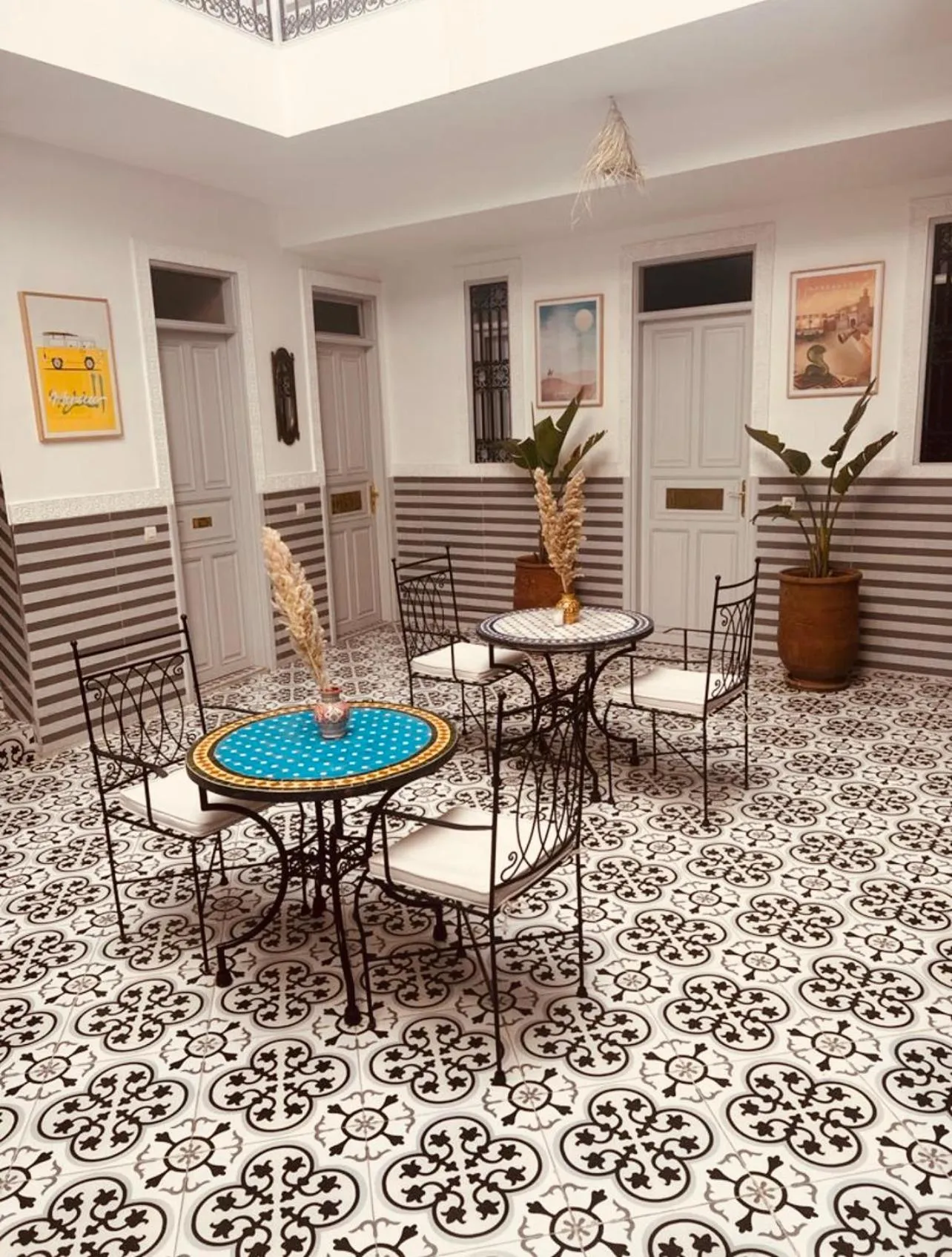 Property building in Riad Allal