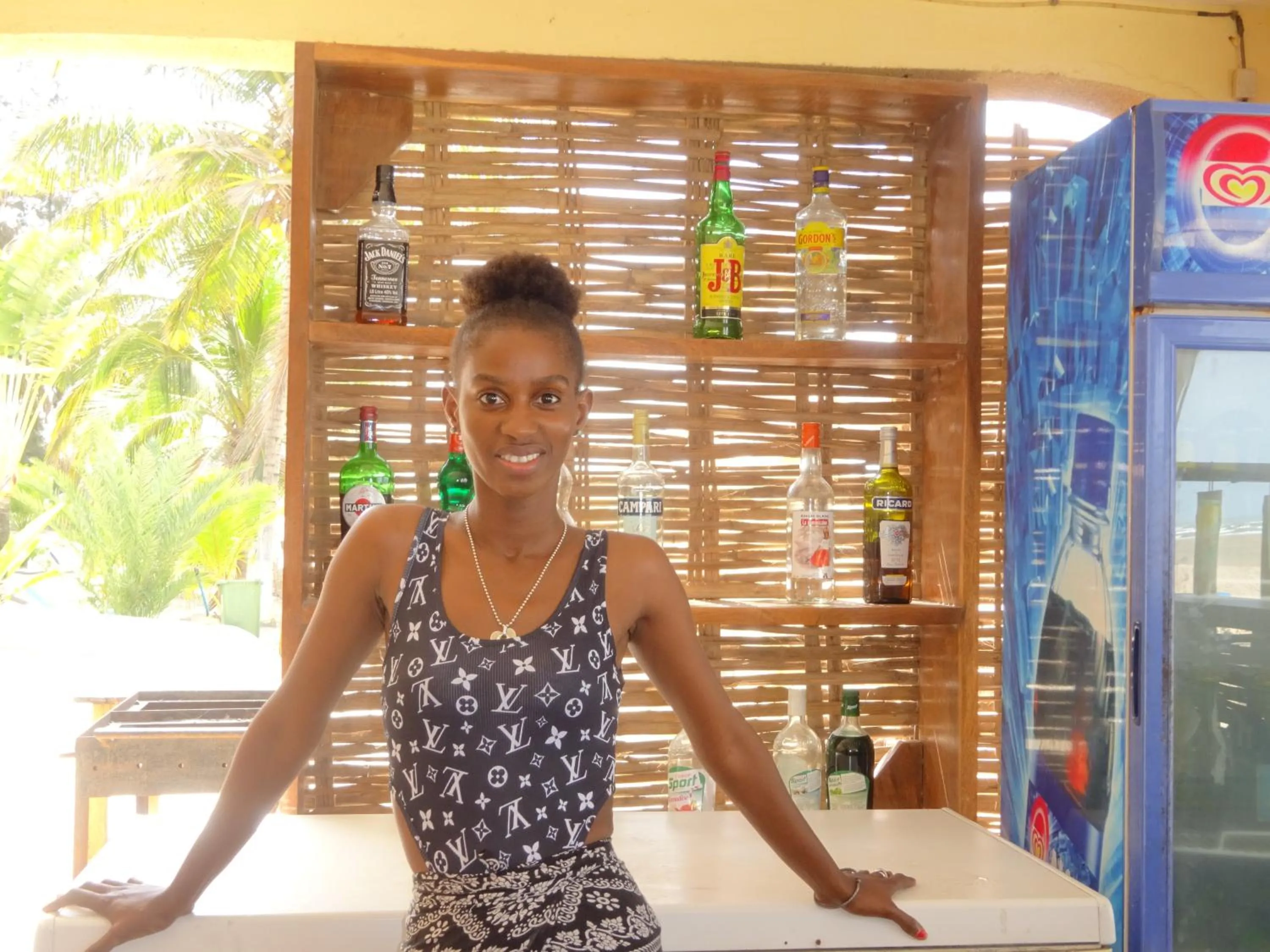 Restaurant/places to eat in HOTEL DU BAR DE LA MER CAP SKIRRiNG