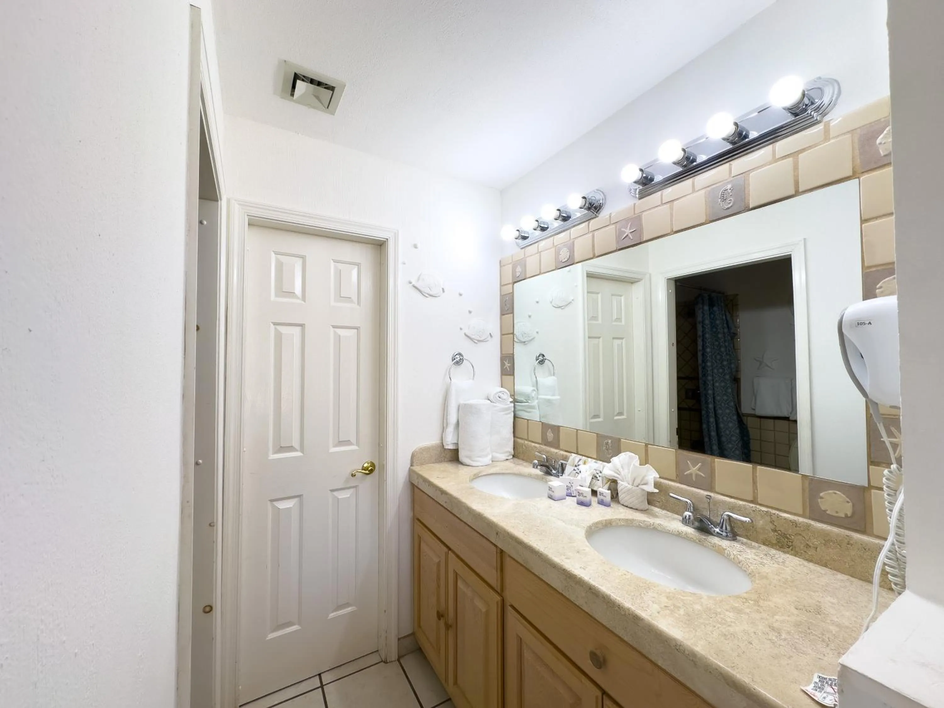 Bathroom in Casa Blanca Golf Villas