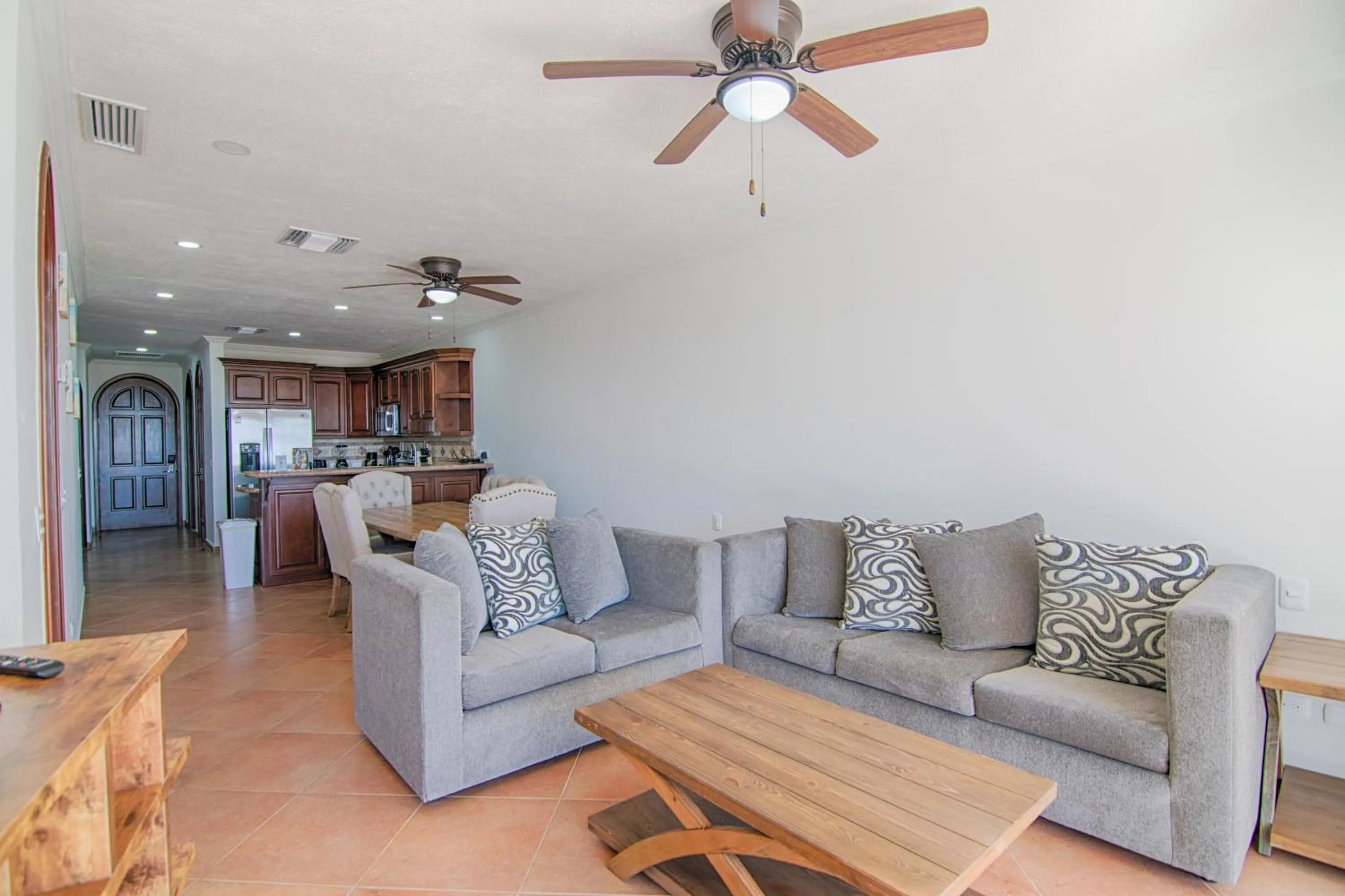 Casa Blanca Golf Villas