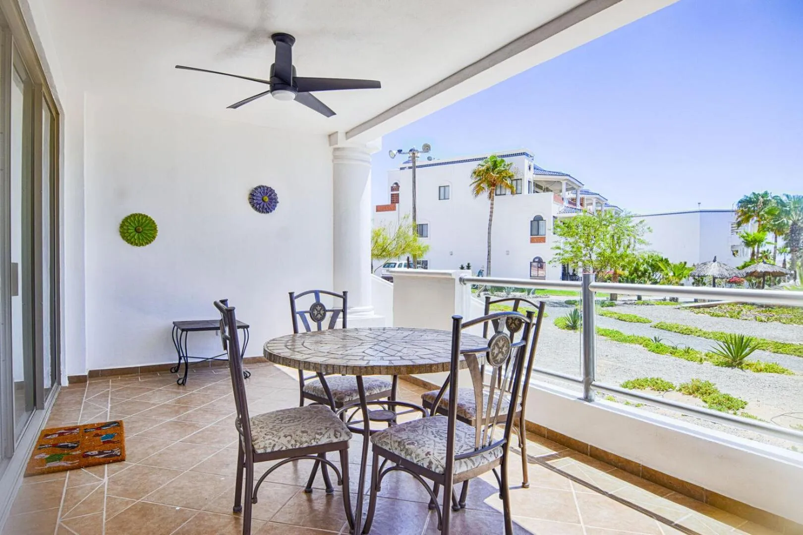 Casa Blanca Golf Villas