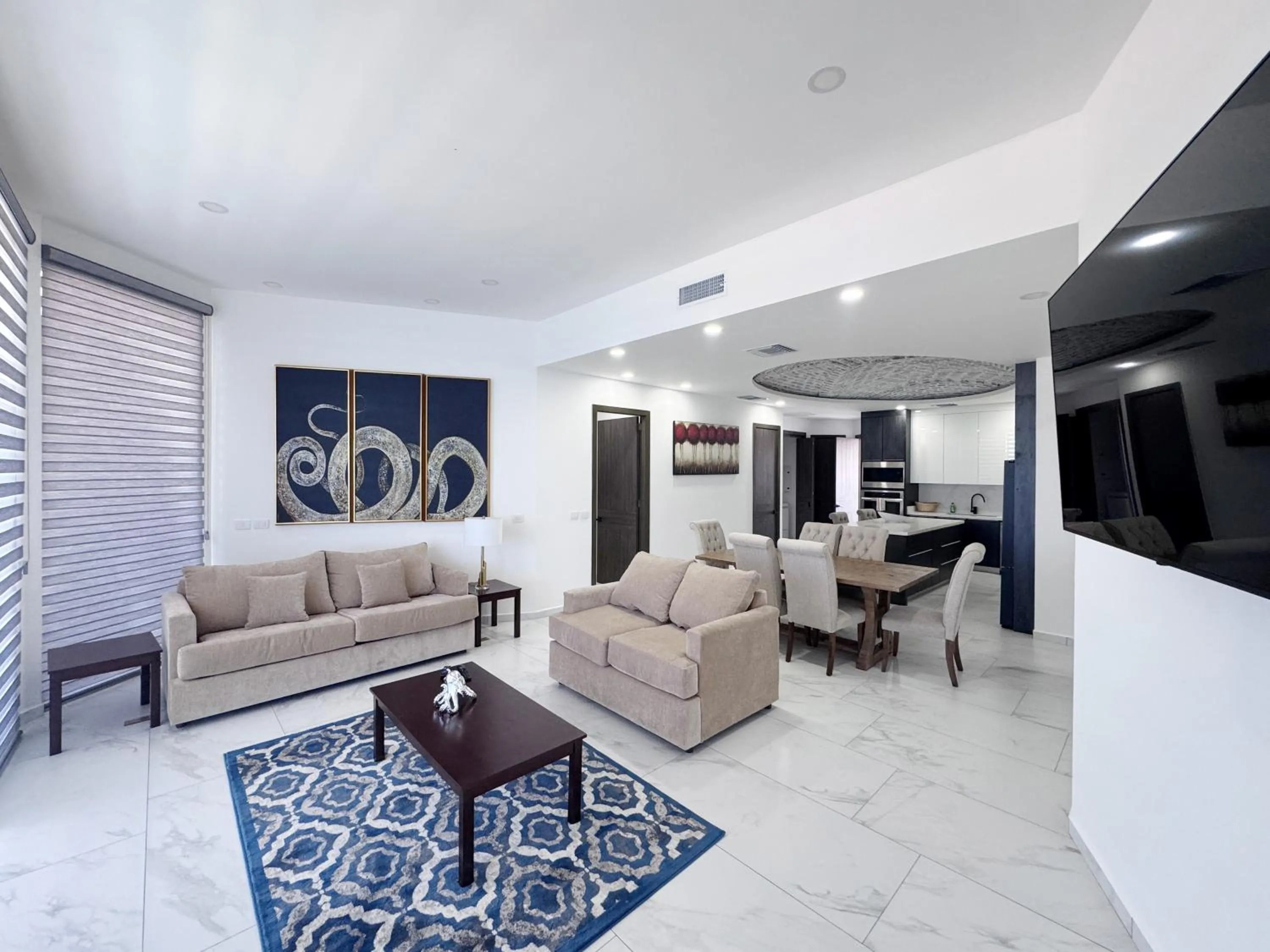 Casa Blanca Golf Villas