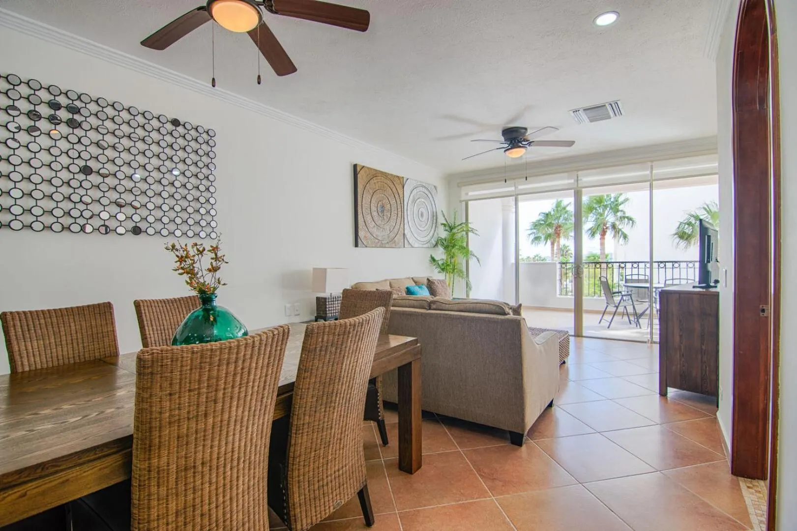 Casa Blanca Golf Villas