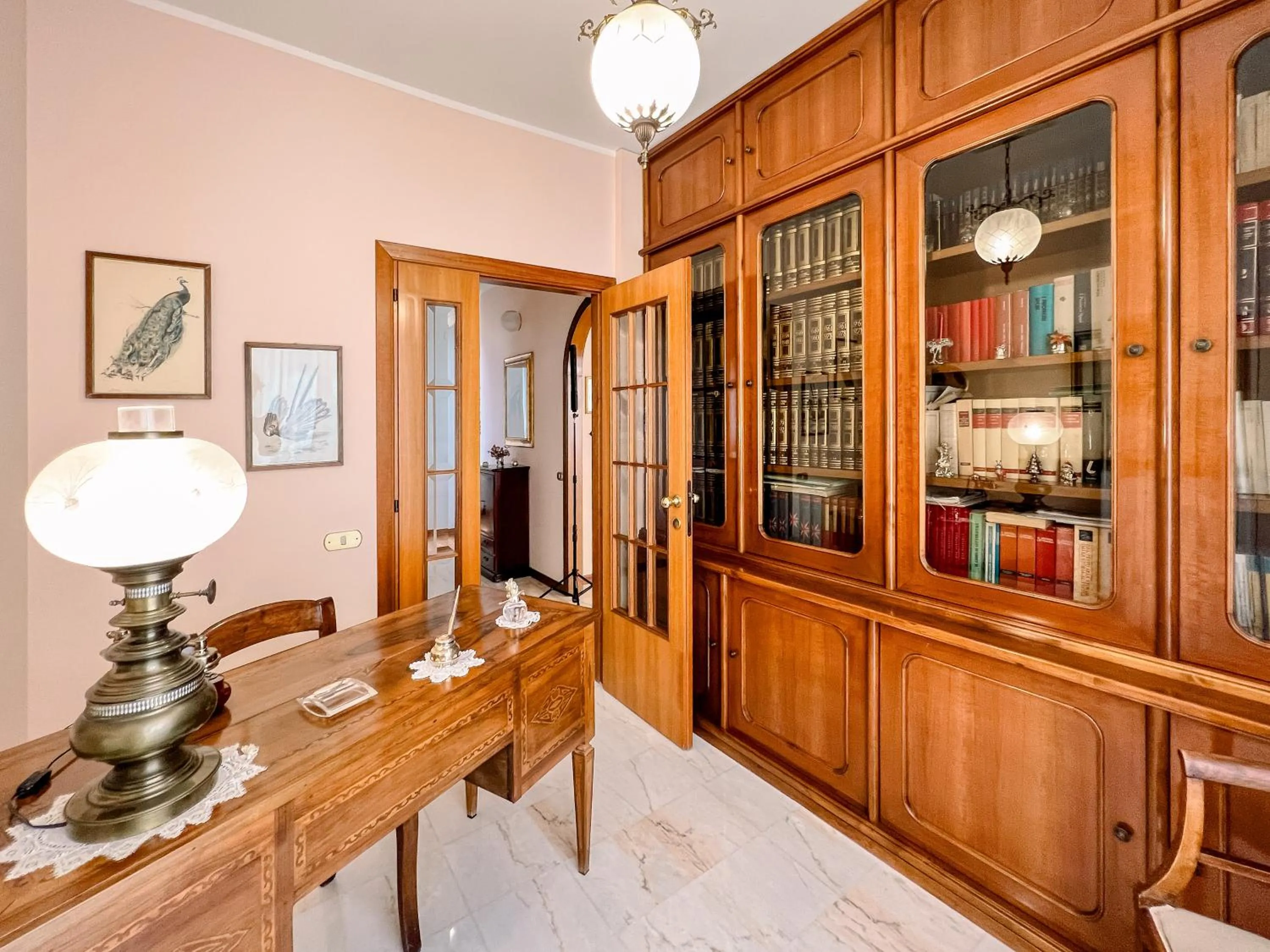 Seating area in Borgo Antico