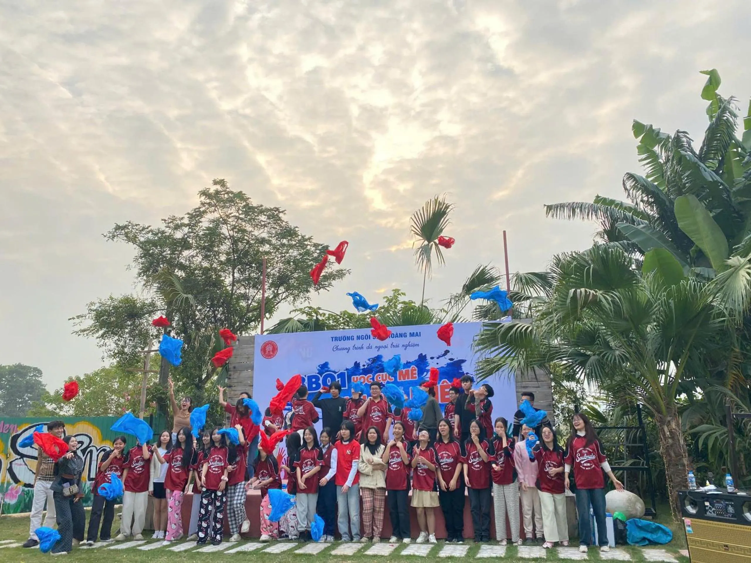 People in Châu Sơn Garden Resort