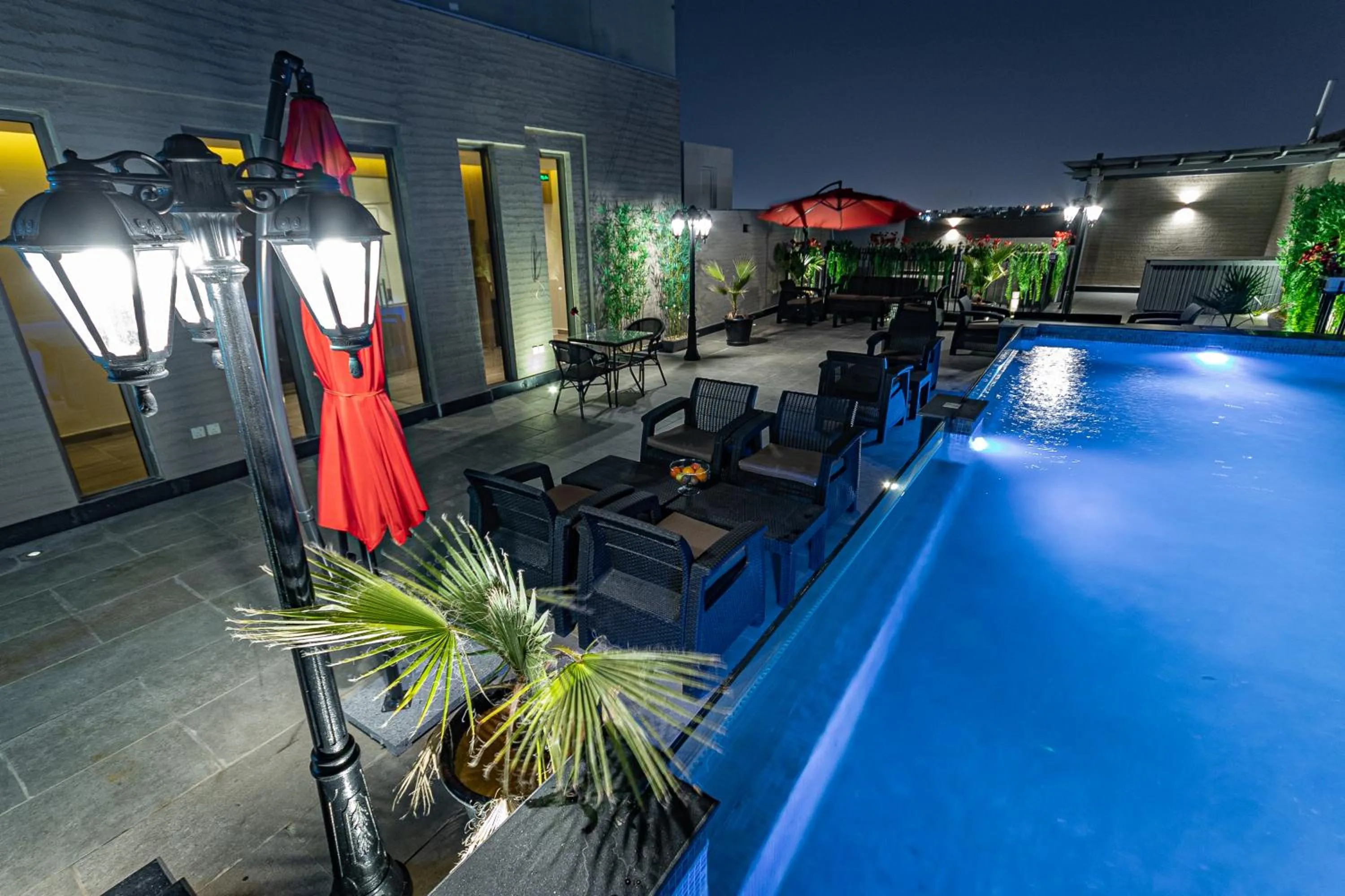 Night in Land Walk Hotel Al Taawun Riyadh