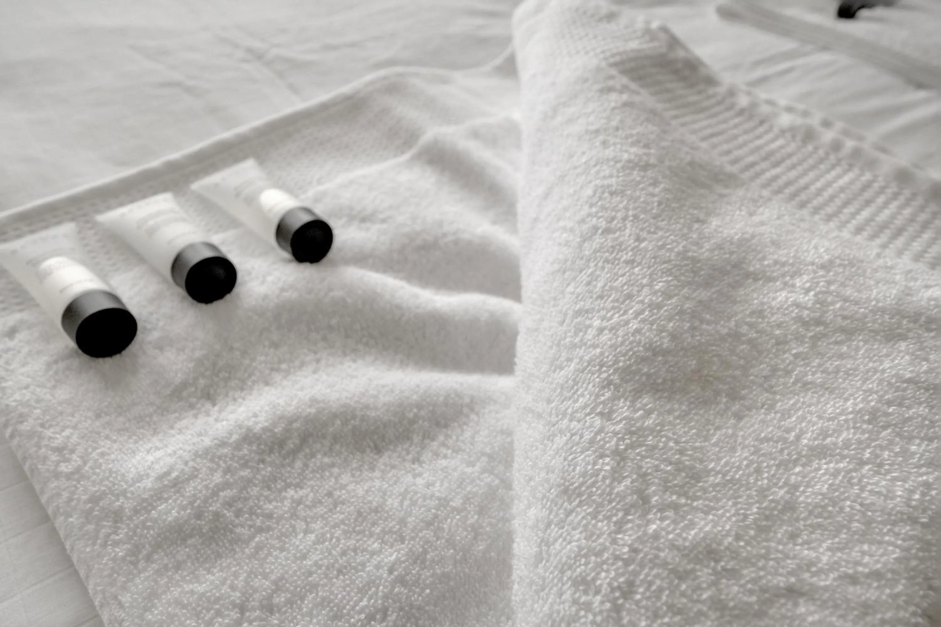 towels, Bed in Grosvenor 3121 Richmond