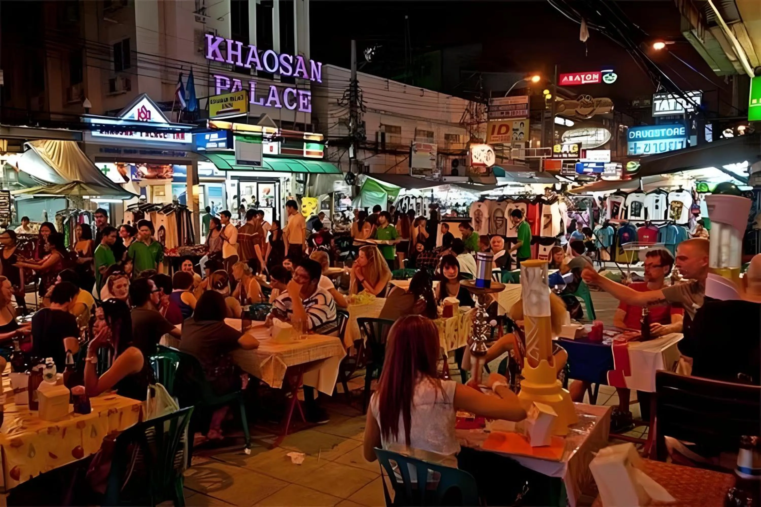 Night in xx GO INN Khaosan Road - โก อินน์ ตรอกข้าวสาร