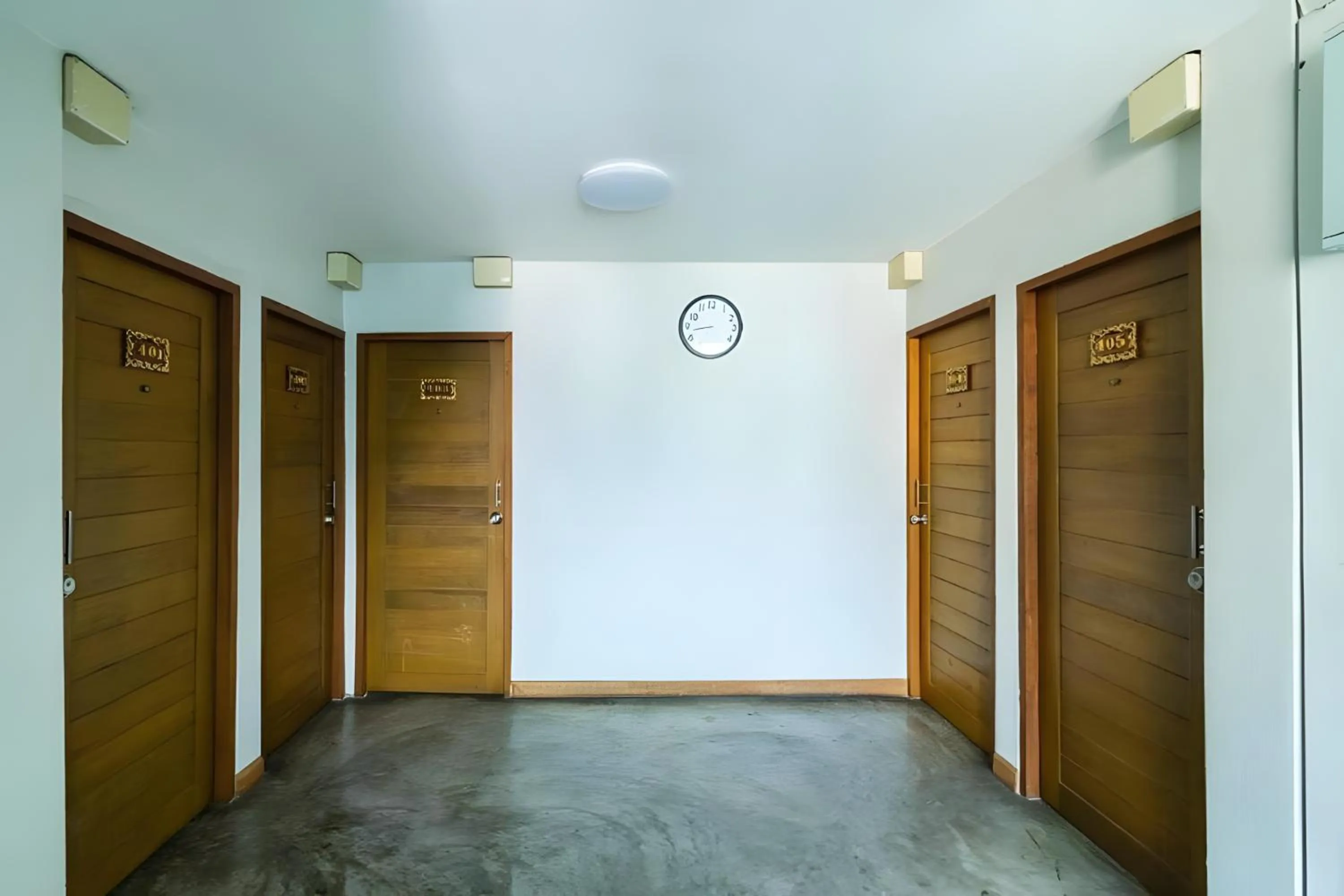 Property building in xx GO INN Khaosan Road - โก อินน์ ตรอกข้าวสาร