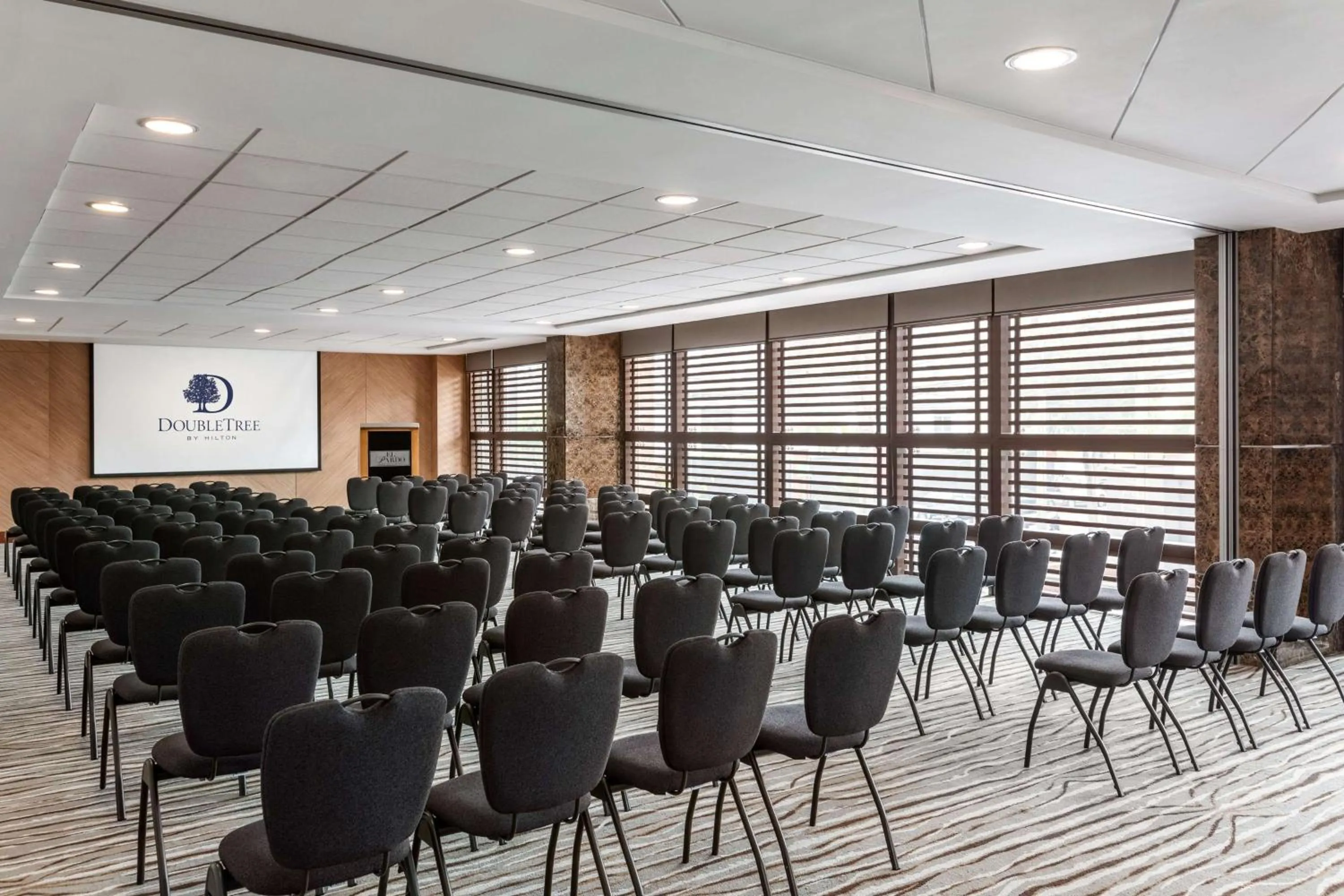 Meeting/conference room in DoubleTree by Hilton Lima Miraflores El Pardo