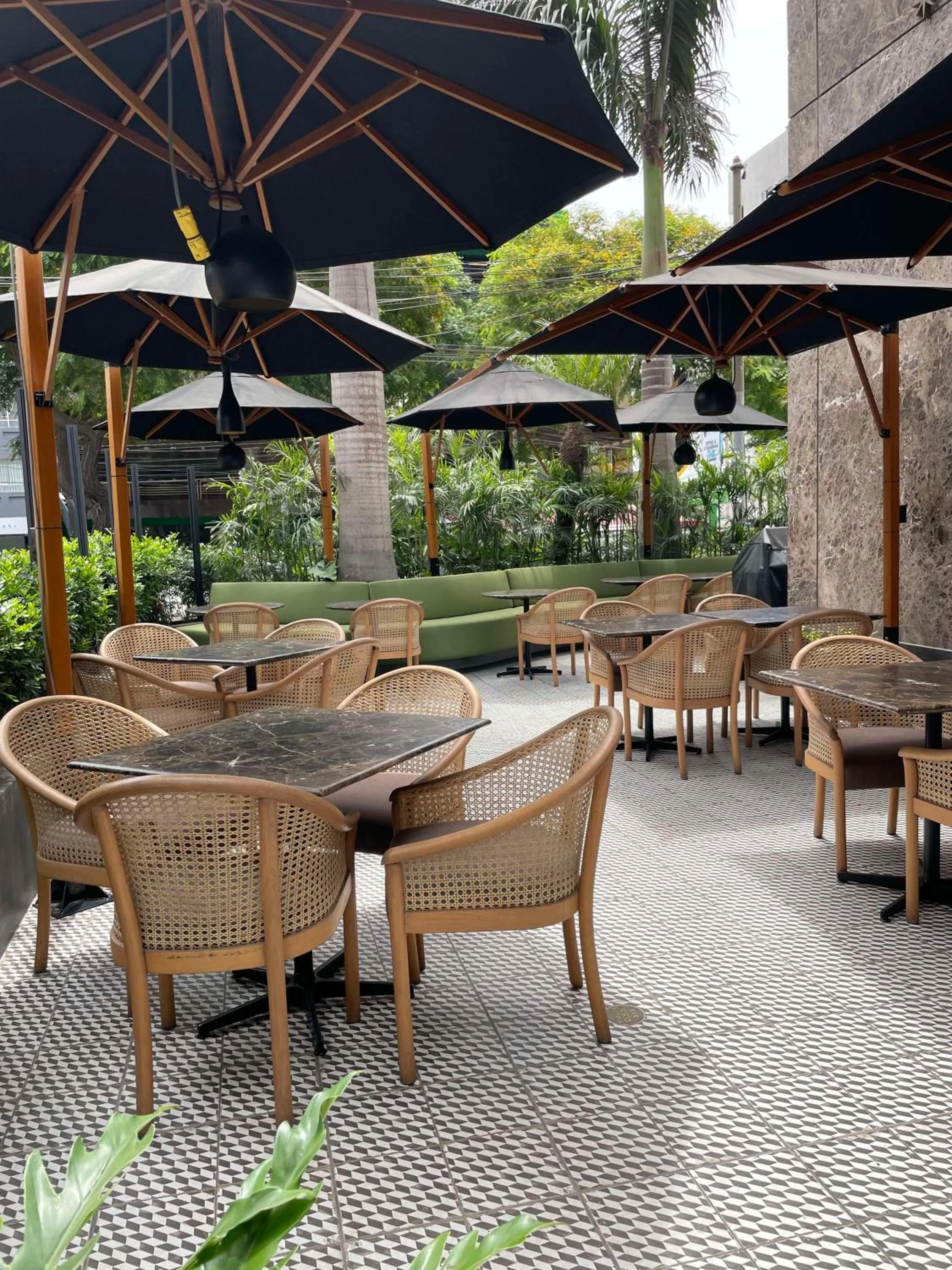 Restaurant/places to eat in DoubleTree by Hilton Lima Miraflores El Pardo