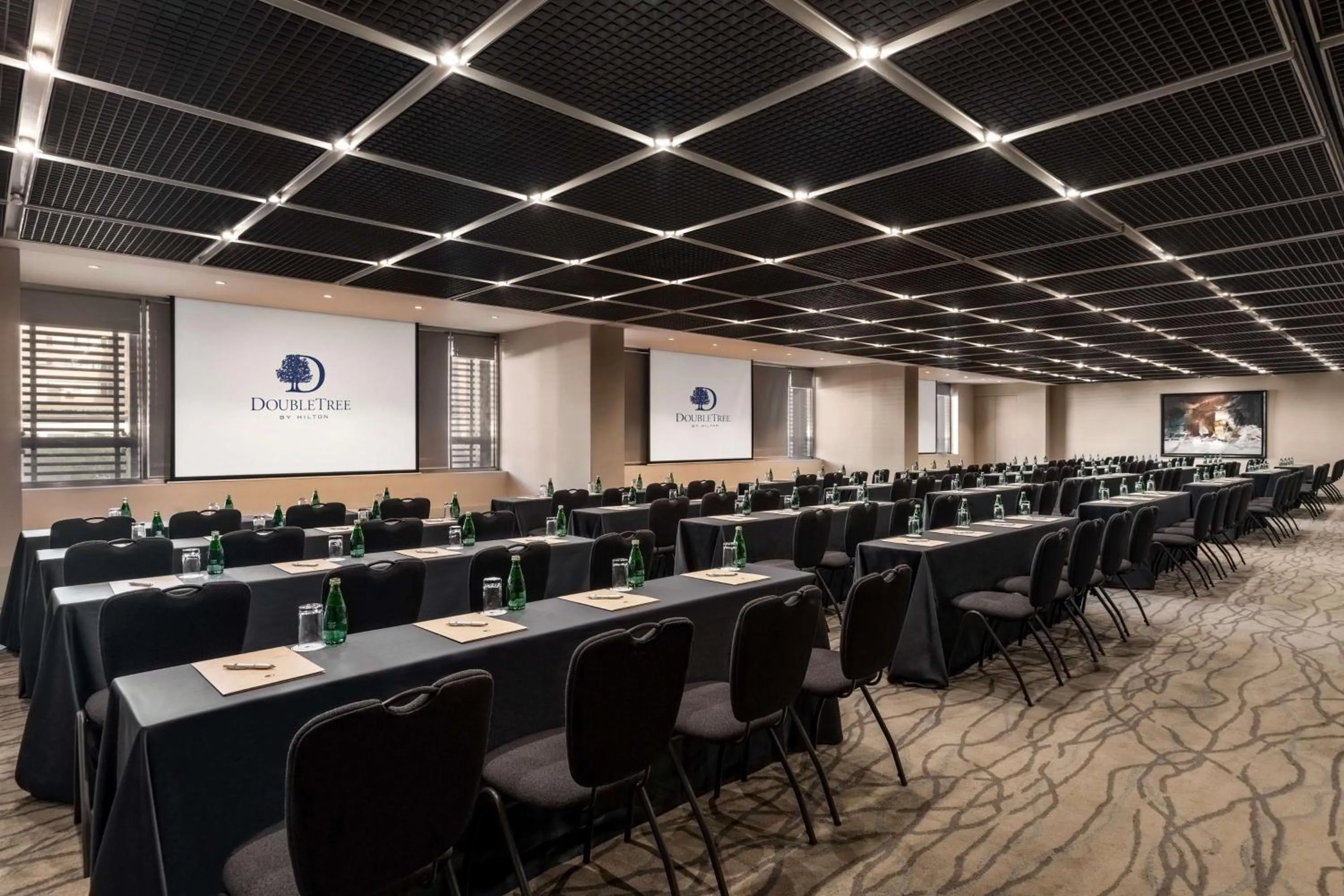 Meeting/conference room in DoubleTree by Hilton Lima Miraflores El Pardo