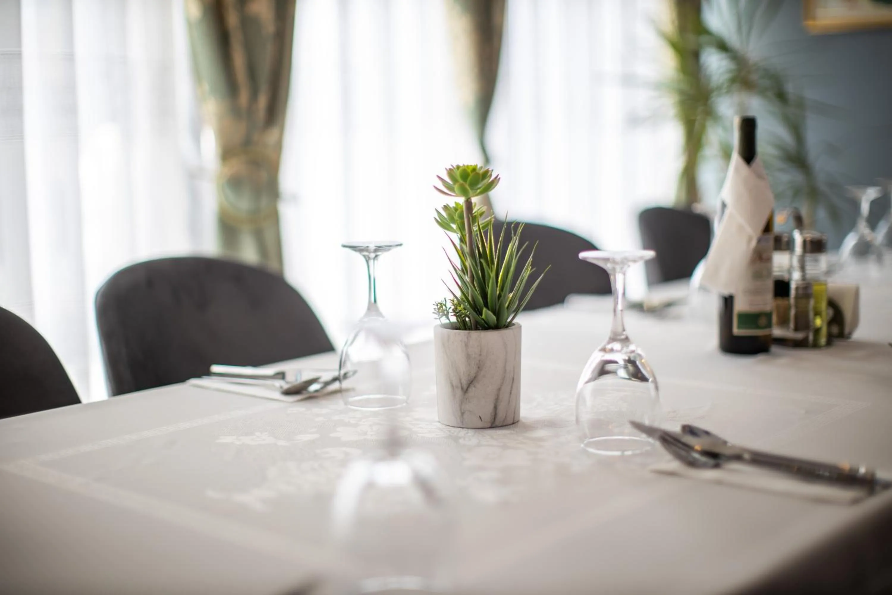 Restaurant/places to eat in Dodona ApartHotel in Prishtina