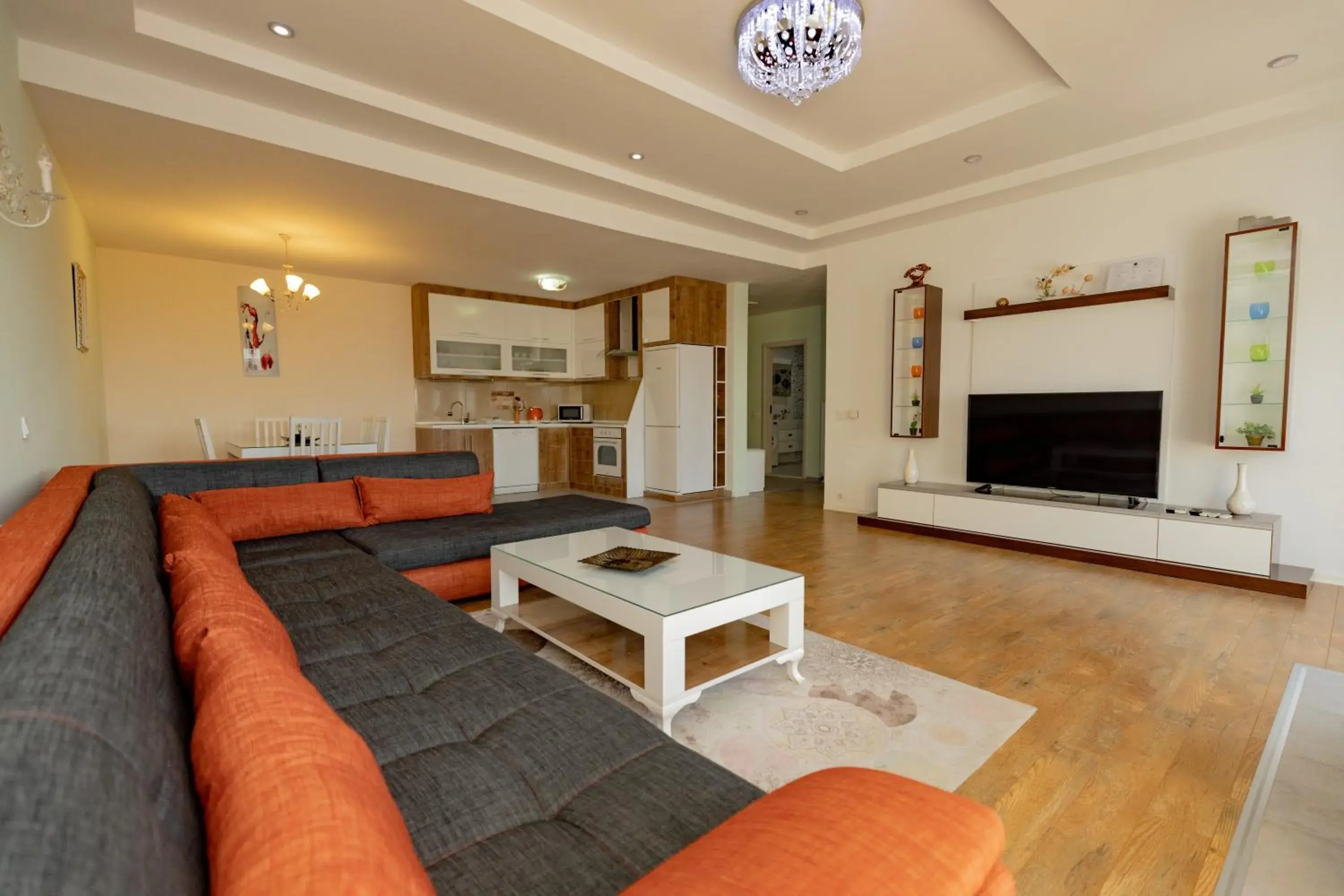 Two-Bedroom Apartment with City View - single occupancy in Dodona ApartHotel in Prishtina Two-Bedroom Apartment with City View - single occupancy in Dodona ApartHotel in Prishtina