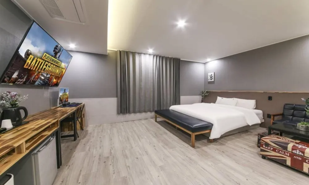 Bed in Daegu Seongseo Hotel Series 5.0