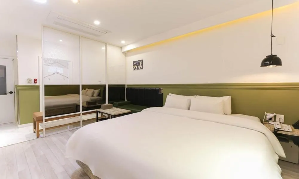 Bed in Hotel Yeogieutte Dongdaegu