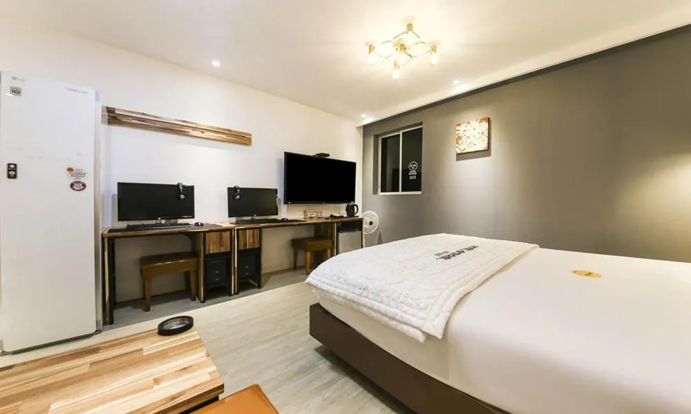 Bed in Hotel Yeogieutte Dongdaegu