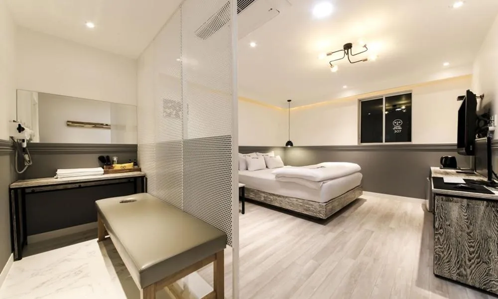 Bed in Hotel Yeogieutte Dongdaegu