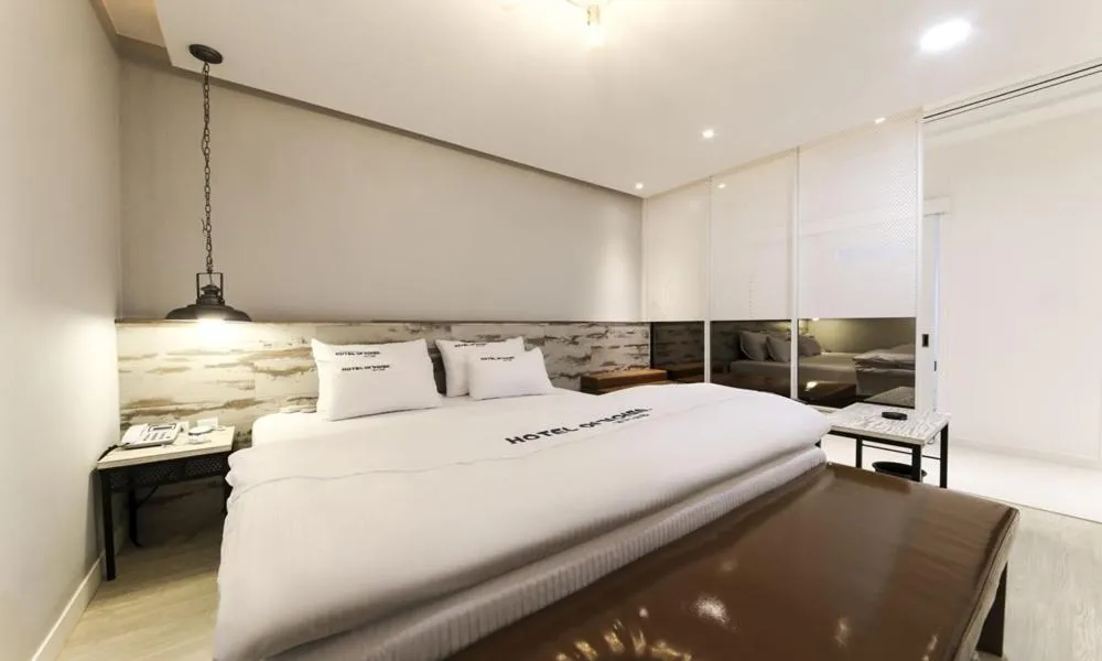 Bed in Hotel Yeogieutte Dongdaegu