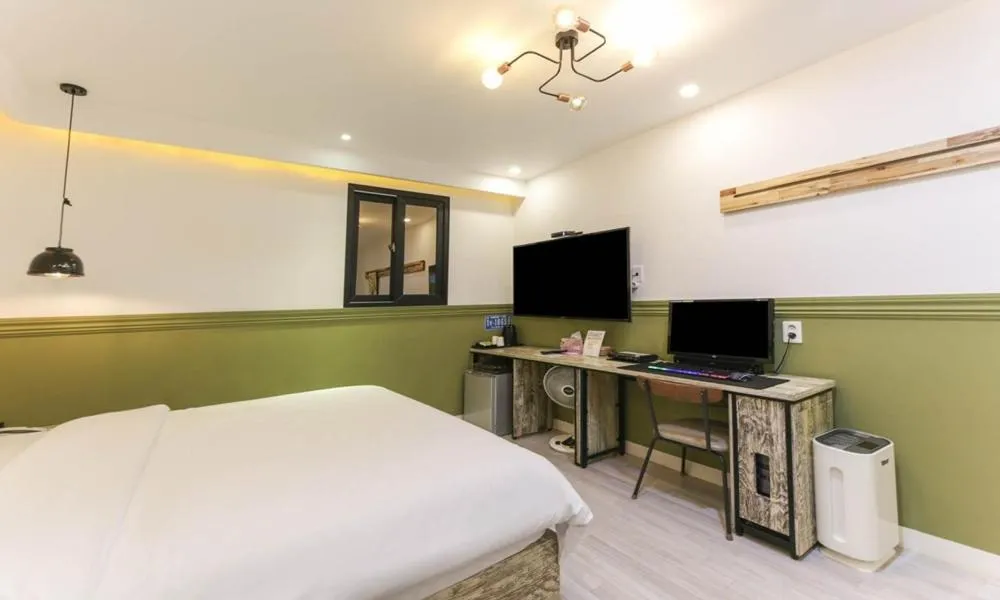 Bed in Hotel Yeogieutte Dongdaegu