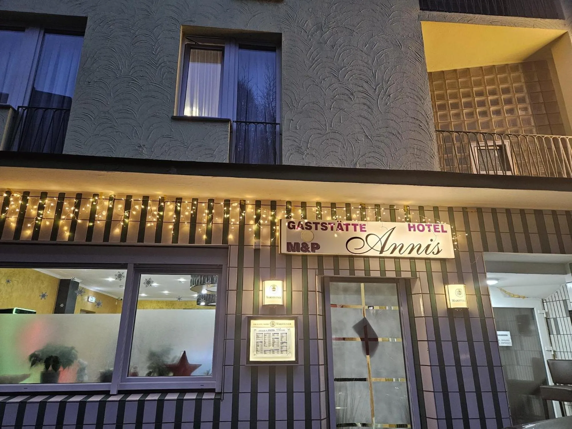 Property building in Hotel Annis M&P