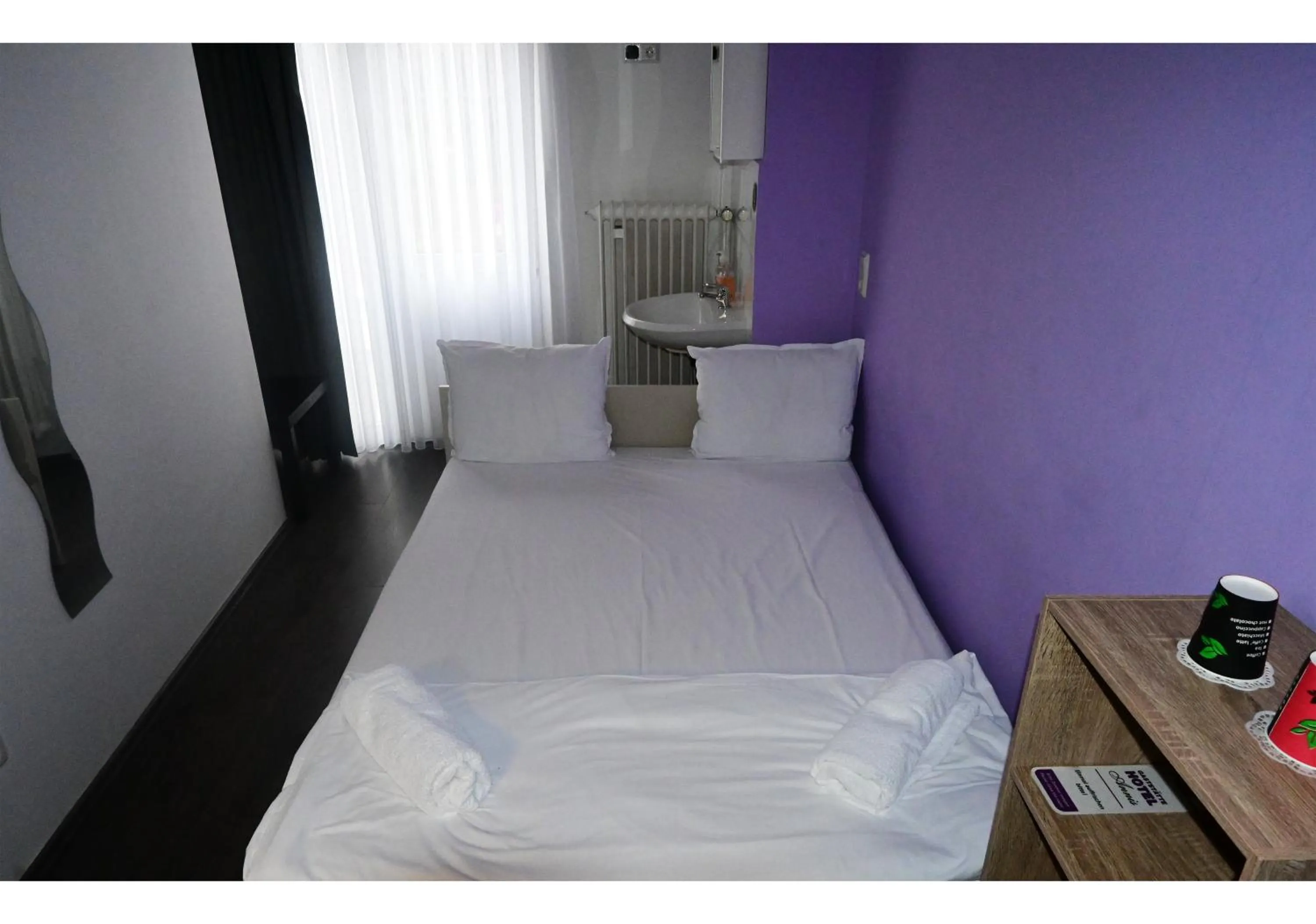 Bed in Hotel Annis M&P