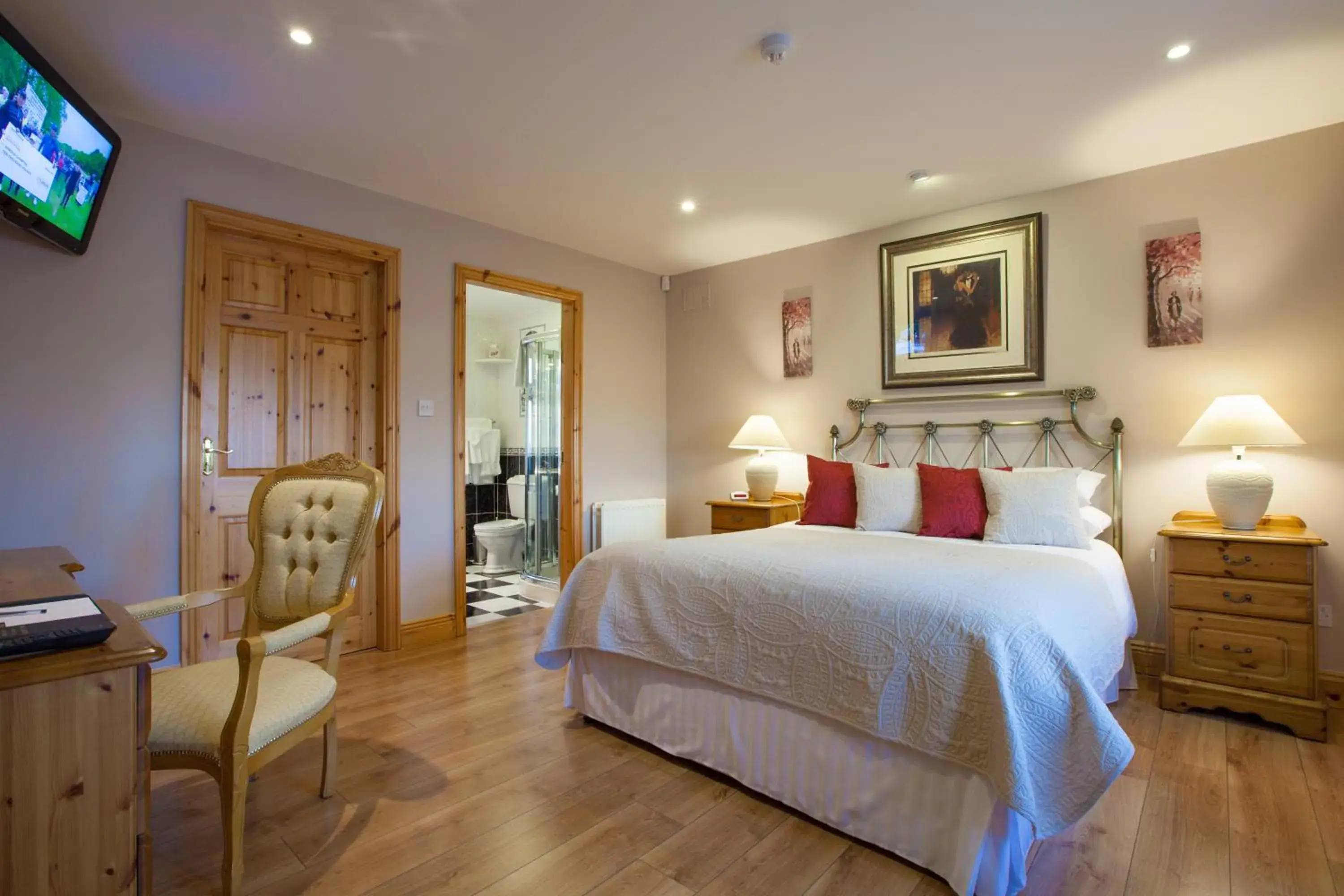 Deluxe Double Room with Side Sea View in The Tides Ballybunion Deluxe Double Room with Side Sea View in The Tides Ballybunion